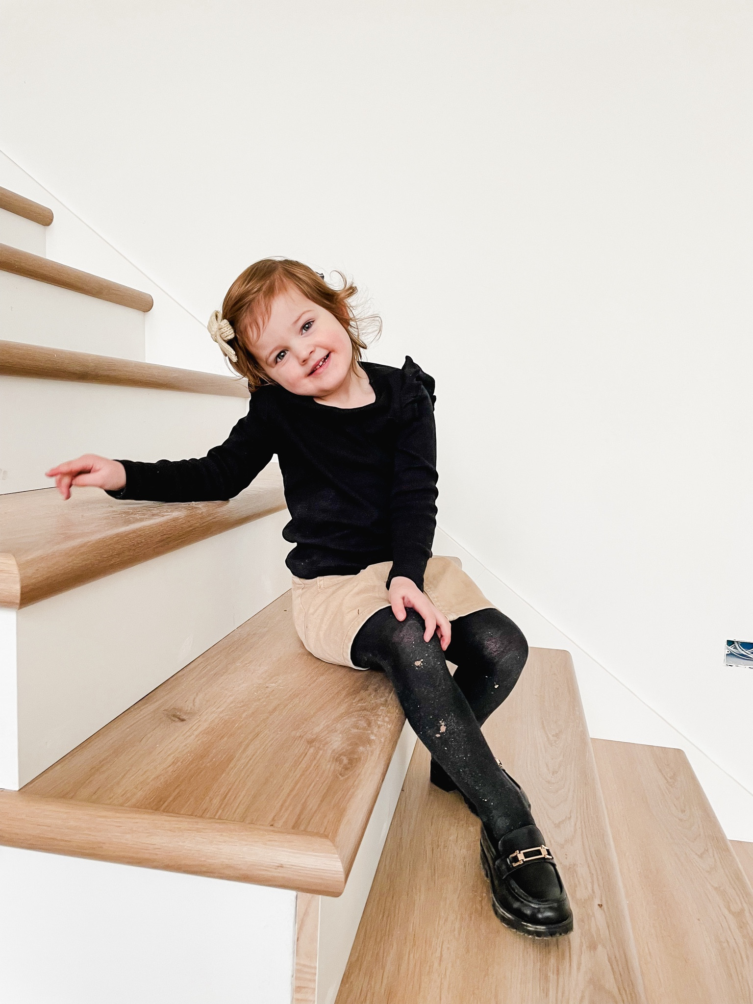 Penelope was living for this stairs moment in her dirt covered tights 😂🙈 #misspersonality #lovesthecamera #toddlerfashion 

#LTKGiftGuide #LTKkids #LTKfindsunder50