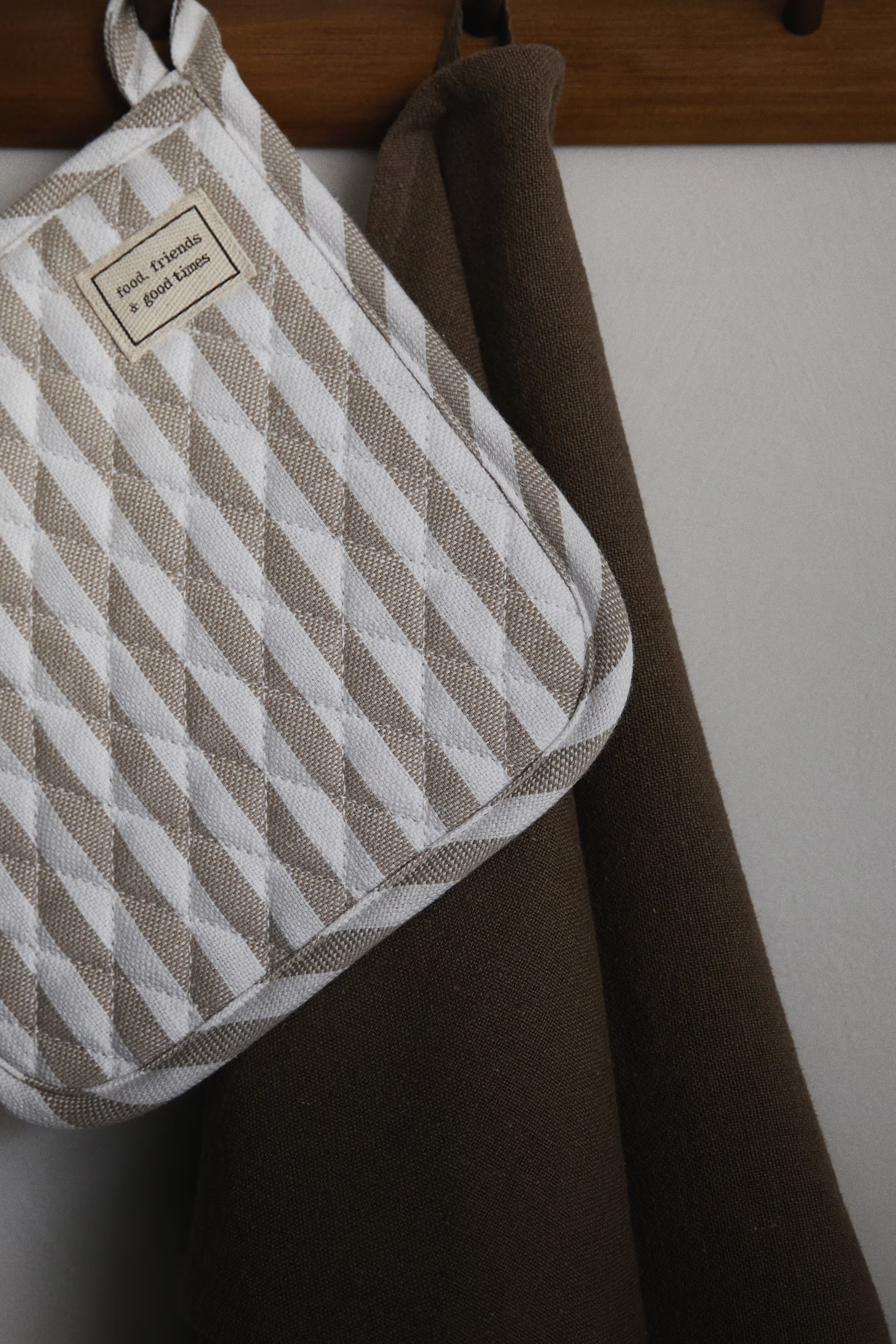 2-pack Striped Pot Holders | H&M (US + CA)