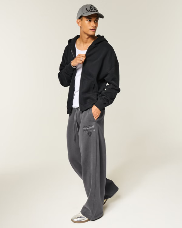 Men's Dodge Demon Graphic Super Baggy Sweatpants | Men's Graphics Shop | HollisterCo.com | Hollister (US)