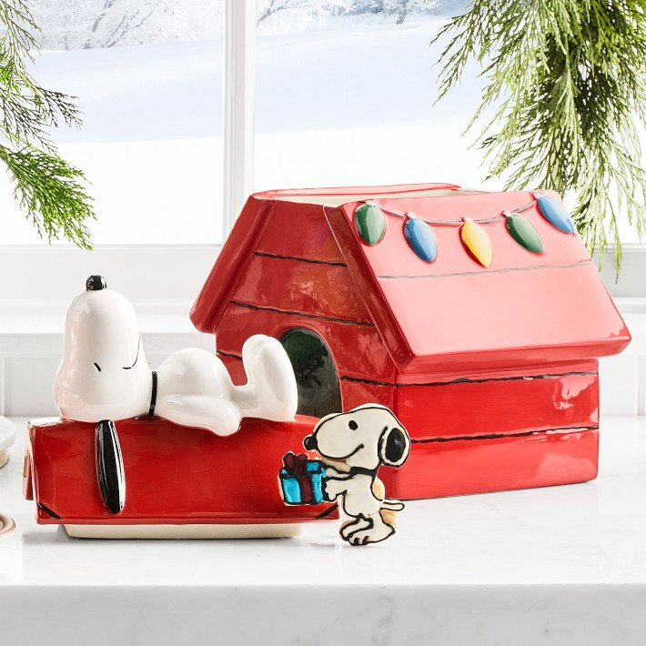 PEANUTS™ x Williams Sonoma Snoopy Cookie Jar | Williams-Sonoma
