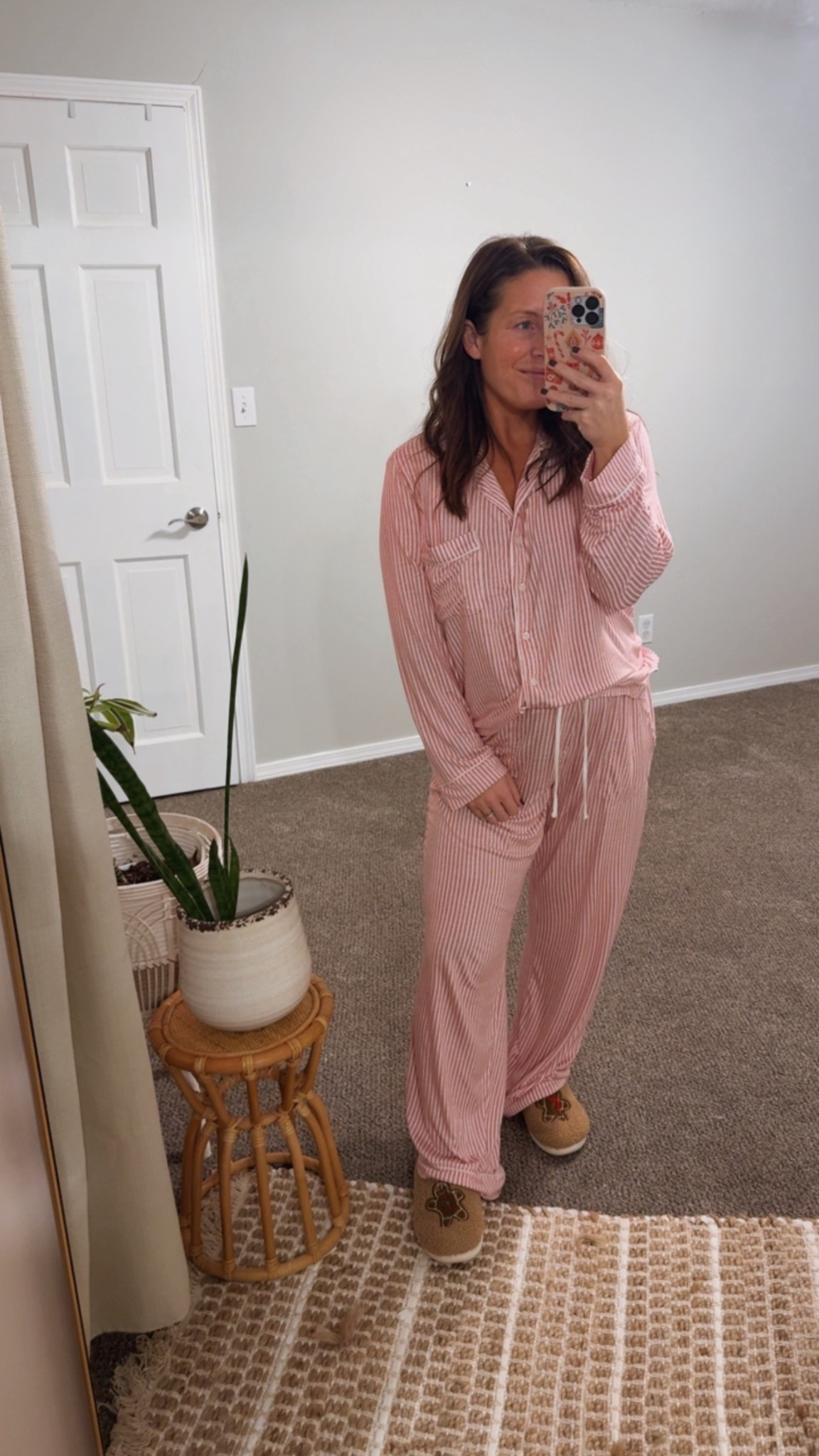 super soft Jammies for Christmas and they’re $14 off today and tomorrow! bump friendly too ❤️

#LTKHoliday #LTKPetite #LTKmomlife