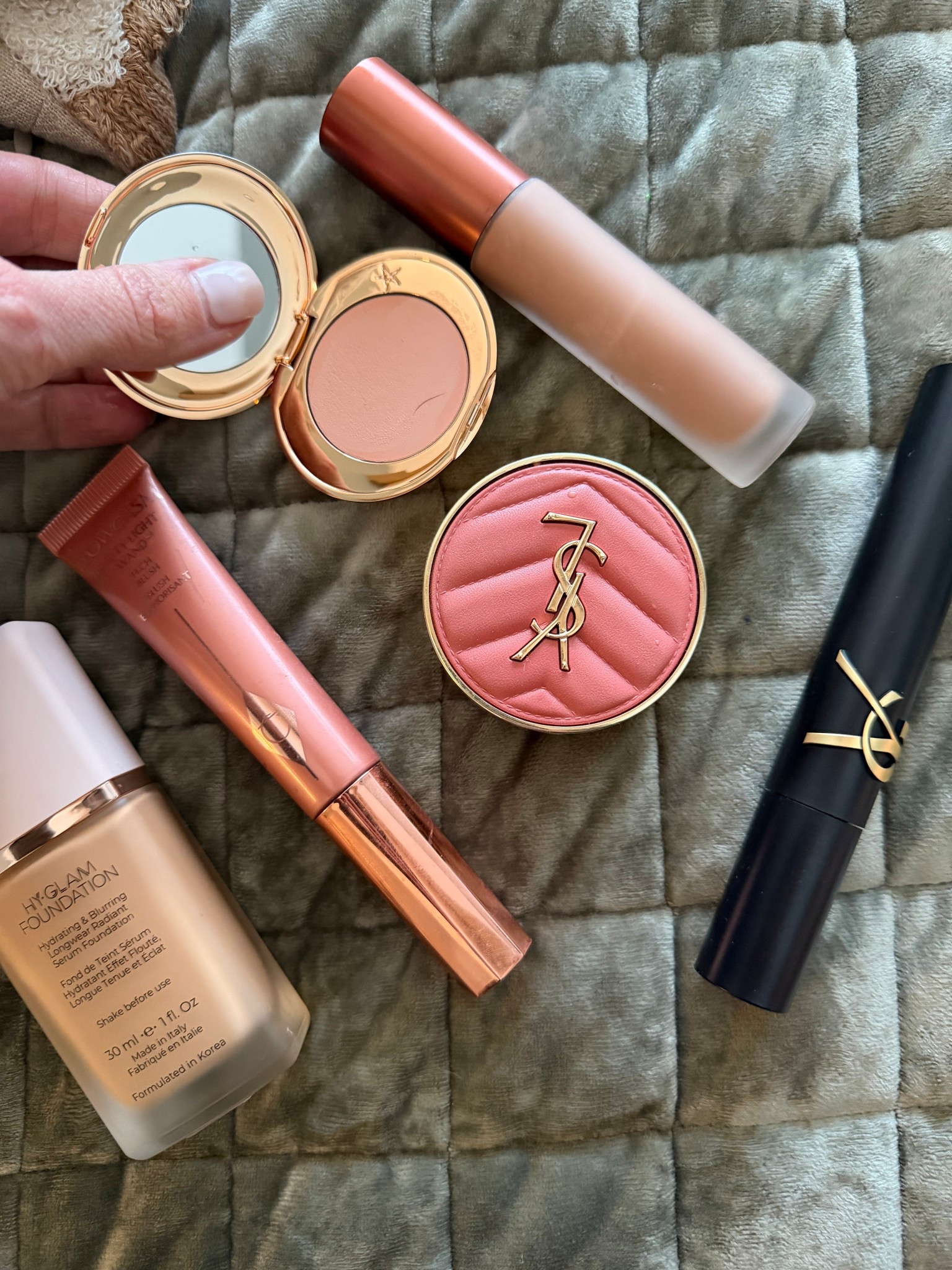 Makeup today 
Bronzer: Bonfire
Brown mascara
Light/fair color corrector 


#LTKmomlife #LTKOver40 #LTKgrwm