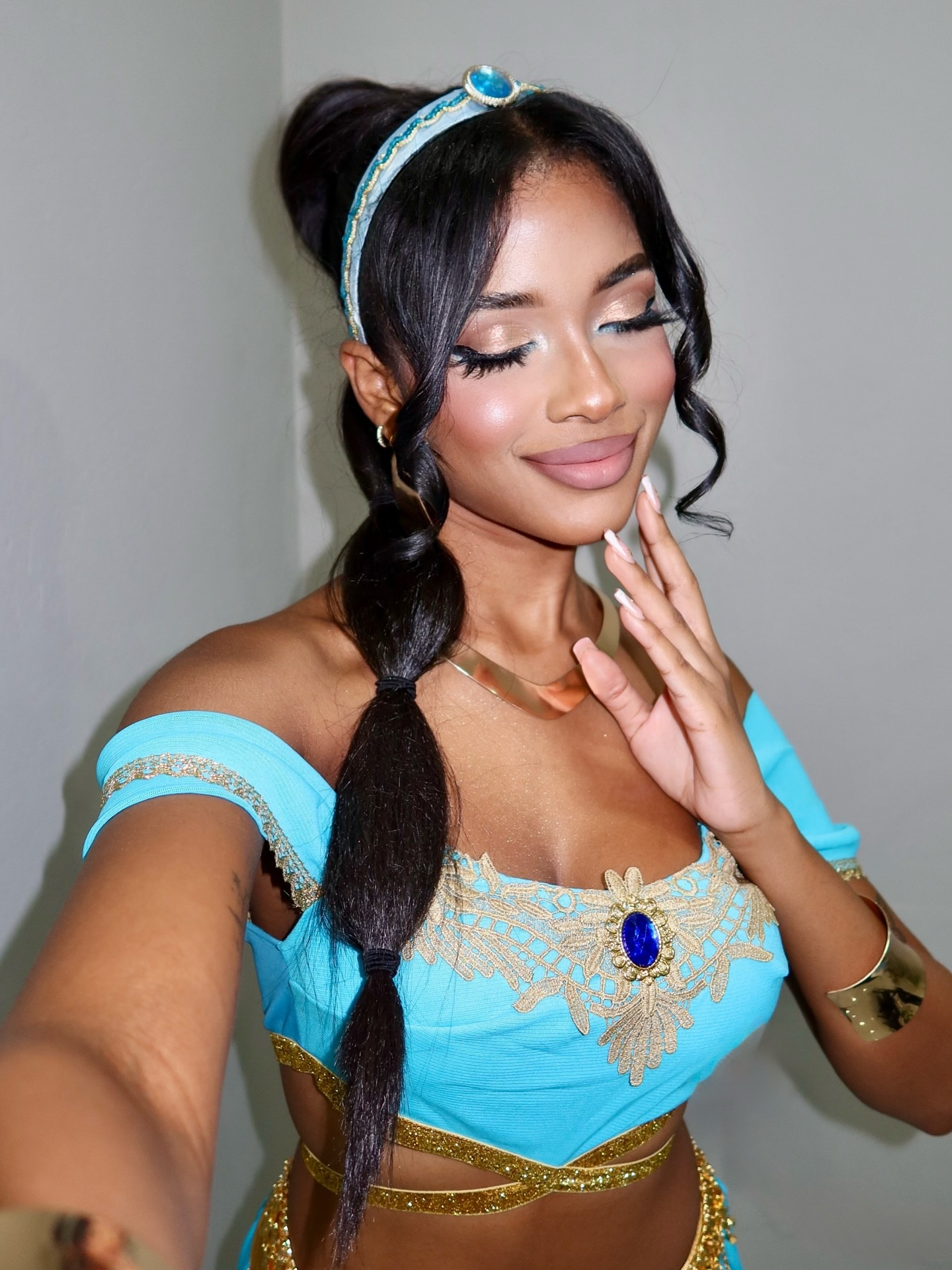 princess jasmine 🩵✨🕌 


#halloween #princess #jasmine #hydroween

#LTKHalloween #LTKSeasonal #LTKBeauty