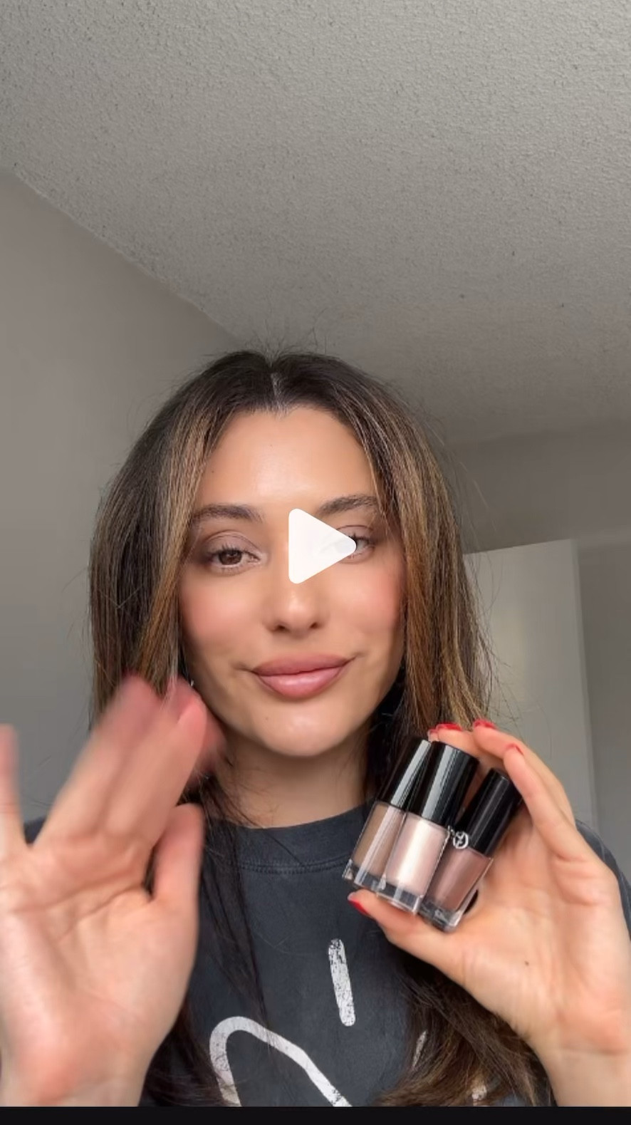 30-second eye look 

Easy eyeshadow, long lasting eyeshadow, eye tints, makeup tutorial 

#LTKBeauty