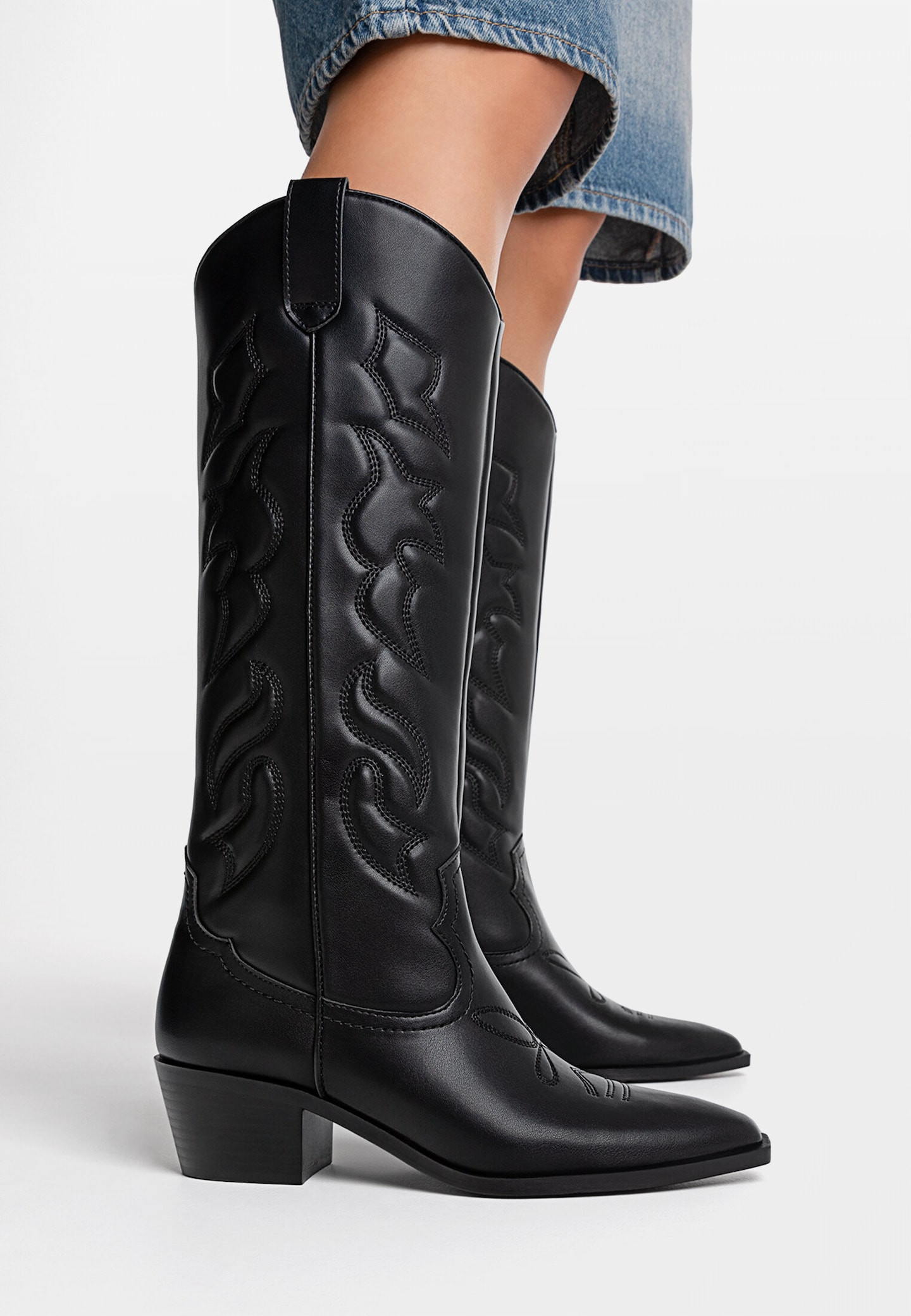 Cowboy knee-high boots | Stradivarius (UK)