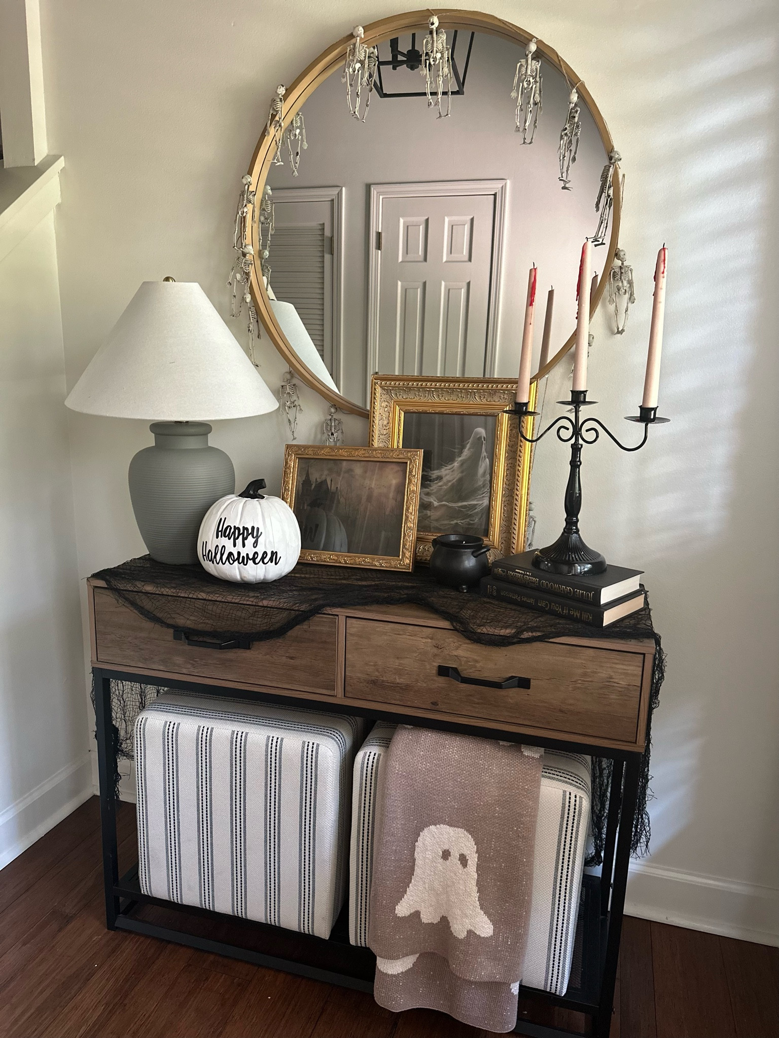 Spooky Entryway Table

Halloween / Halloween decor / affordable decor/ affordable/ dollar tree/ table styling / entryway / entryway decor/ spooky season / bleeding candles 

#LTKFindsUnder50 #LTKHome #LTKHalloween