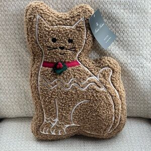 Brooks Brothers Faux Fur Holiday Cat Throw Pillow Brown Gingerbread Decor Sherpa | Poshmark