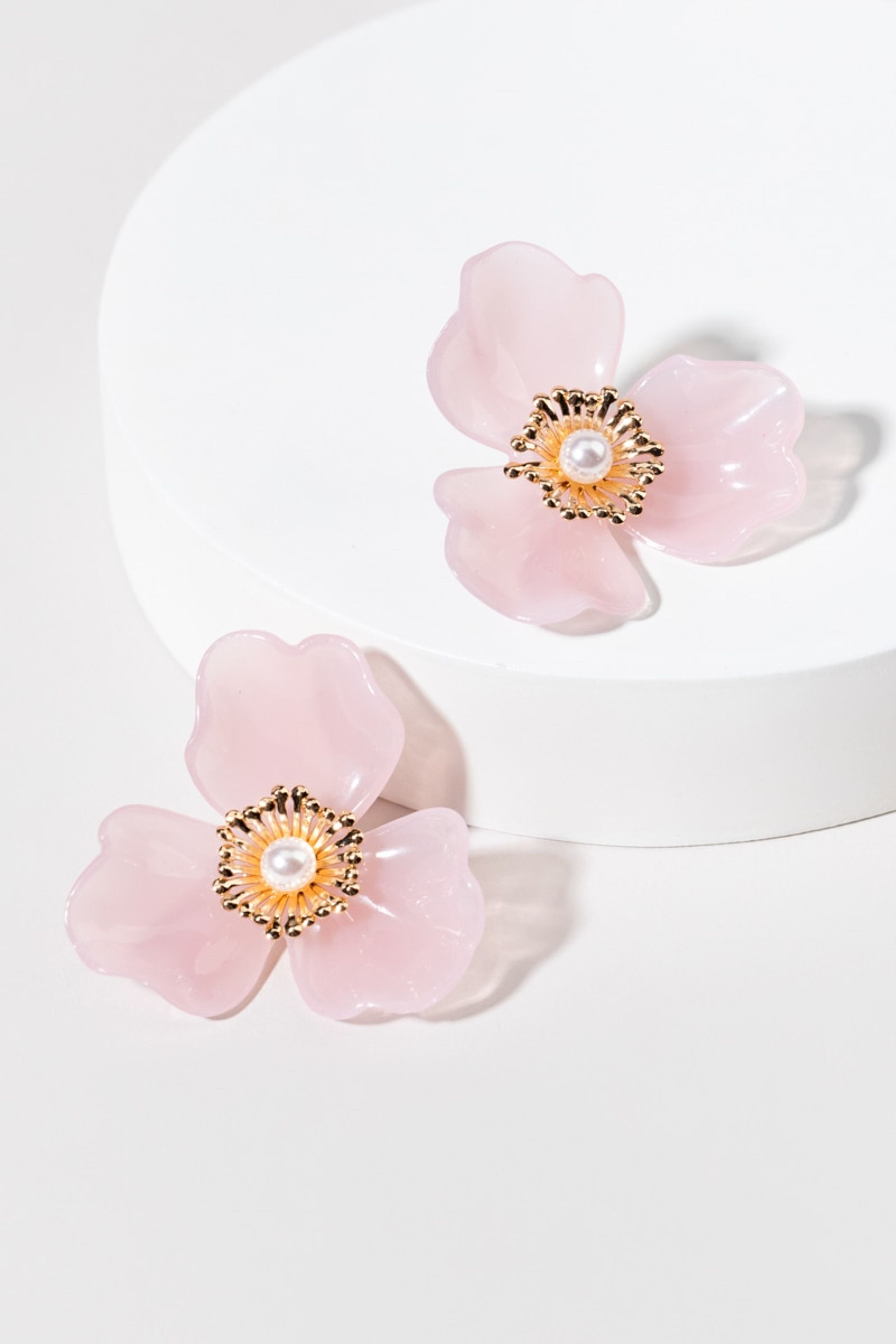 Janice Resin Flower Stud Earrings | Francesca's