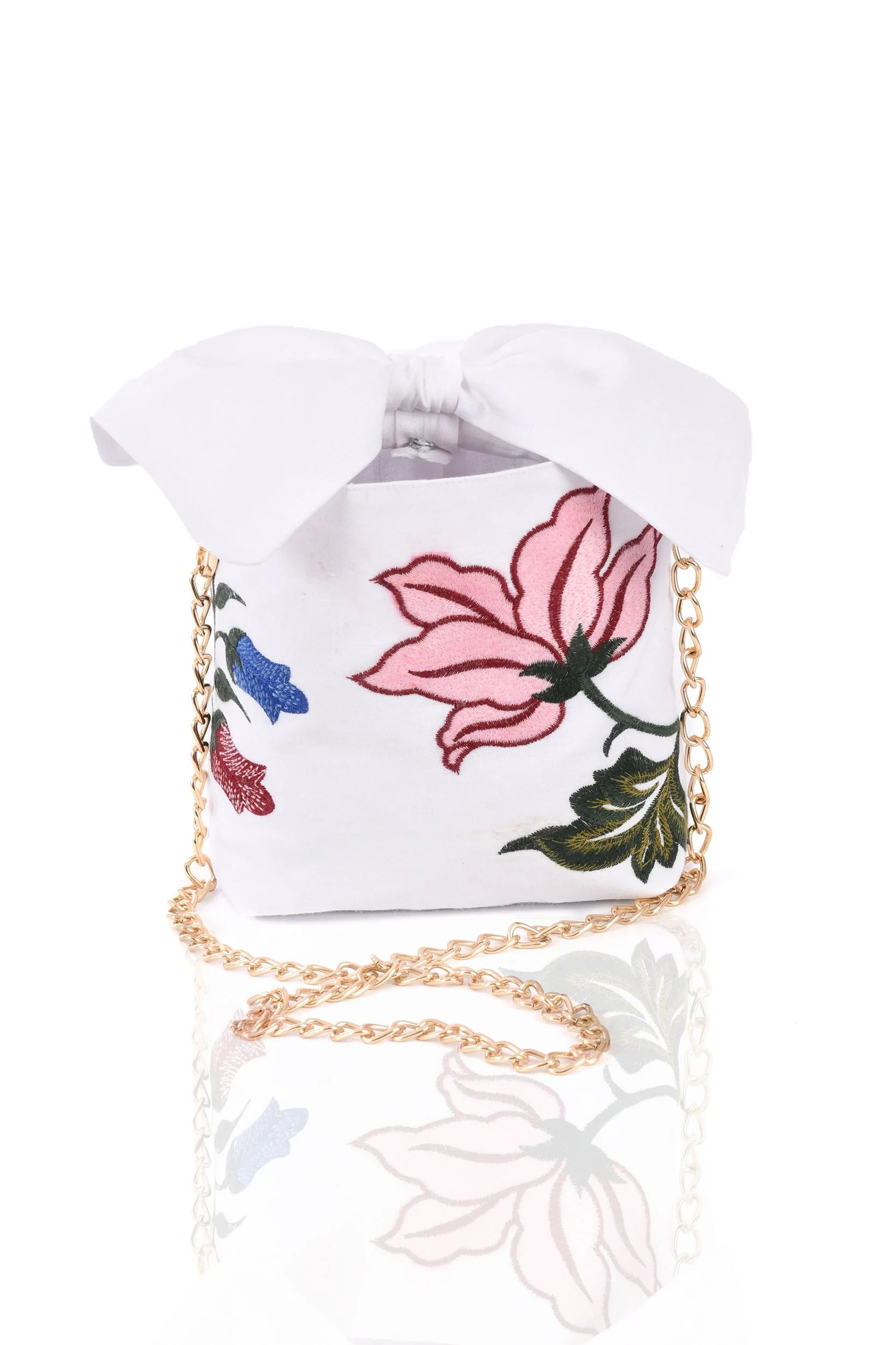 POUCHETTE White (Pre-Order) by Fanm Mon | Support HerStory