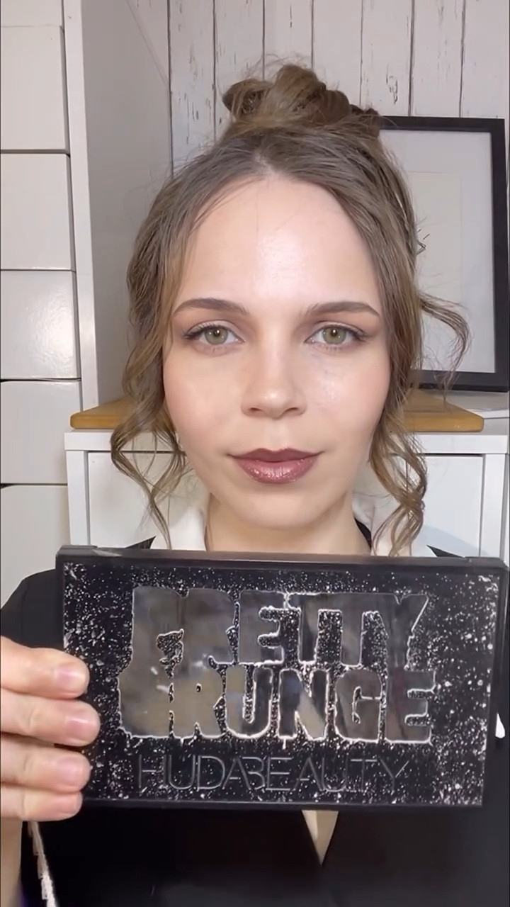 Easy eye makeup tutorial for the moody girlies 
#مكياج #ربيع #بسيط #جمال #اكسبلور

#LTKSeasonal #LTKActive #LTKBeauty