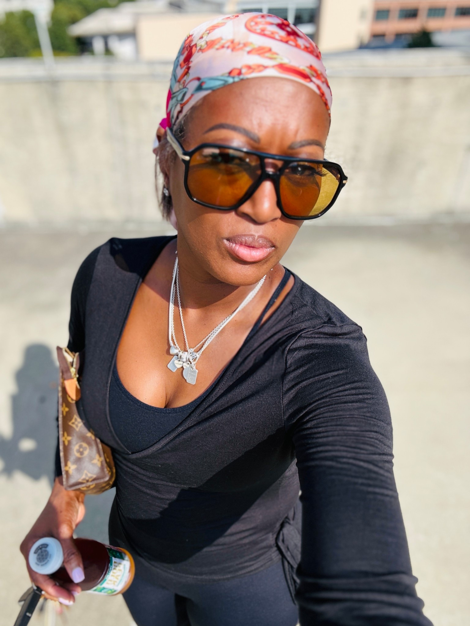 Black on black, but make it chic. 🖤
Wide-leg pants + yoga wrap over my sports bra = effortless base.
Then I added a pink scarf and oversized sunnies to take it up a level.
Simple pieces → styled with intention. ✨ Would you wear this look?

#LTKActive #LTKOver40 #LTKFindsUnder50