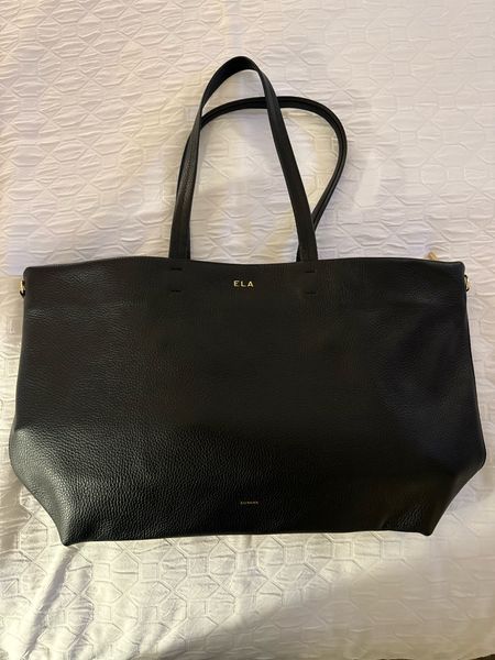 Newest Cuyana bag addition from
the NYC shop!

#LTKitbag #LTKtravel #LTKGiftGuide