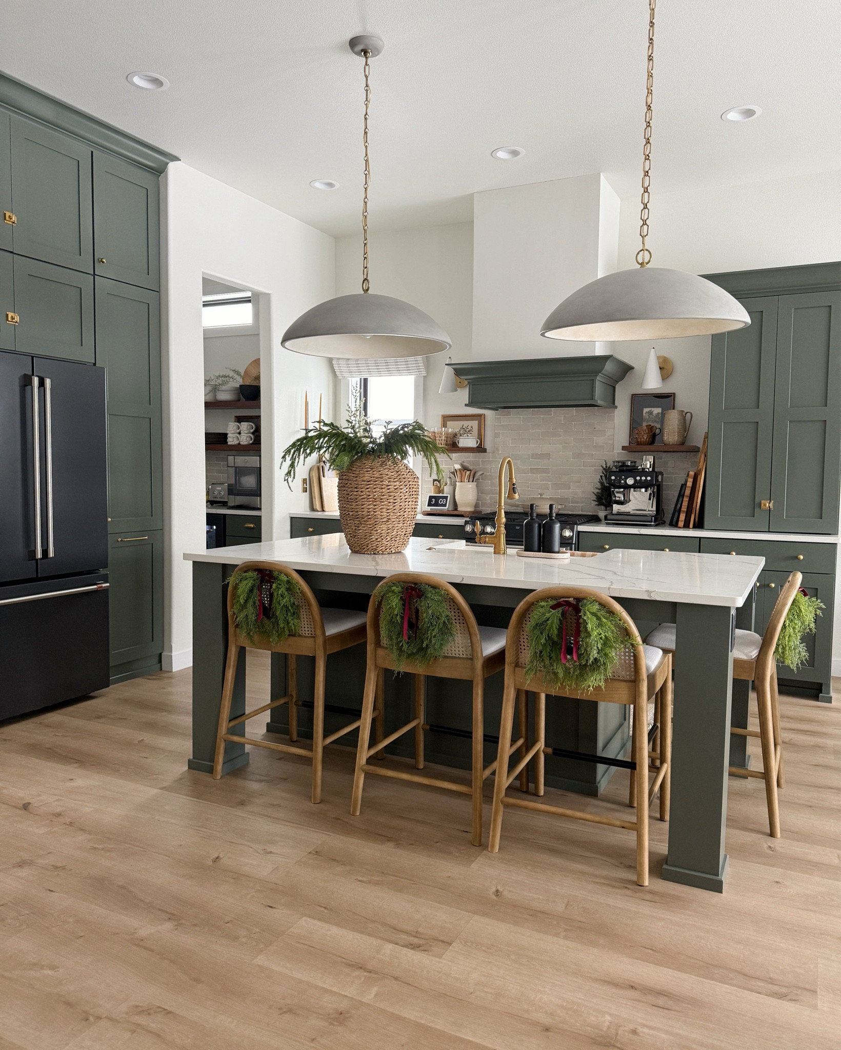 3 Amazon kitchen finds I’d buy over and over! 🥳

+ these arched Amazon stools are on sale PLUS a coupon to clip! They look designer but under $150 per counter stool. 
+ can’t live without my espresso machine! I love the matte black finish, but also available in other colors. 
+ this 33 piece spatula and accessory set is something we use every day! The wood handles are so pretty 😍 

Follow @frengpartyof6 for more affordable home finds! 
#amazonfinds #amazonprime #amazonfavorites #amazonbestsellers #amazonmusthaves #boujeeonabudget #kitchen #affordablehome #modernorganic 

#LTKSaleAlert #LTKHome