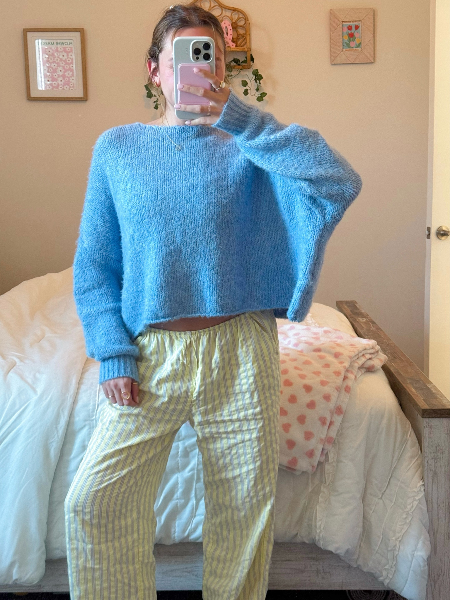 another comfy ootd!🩵

#LTKFindsUnder50 #LTKStyleTip #LTKFindsUnder100