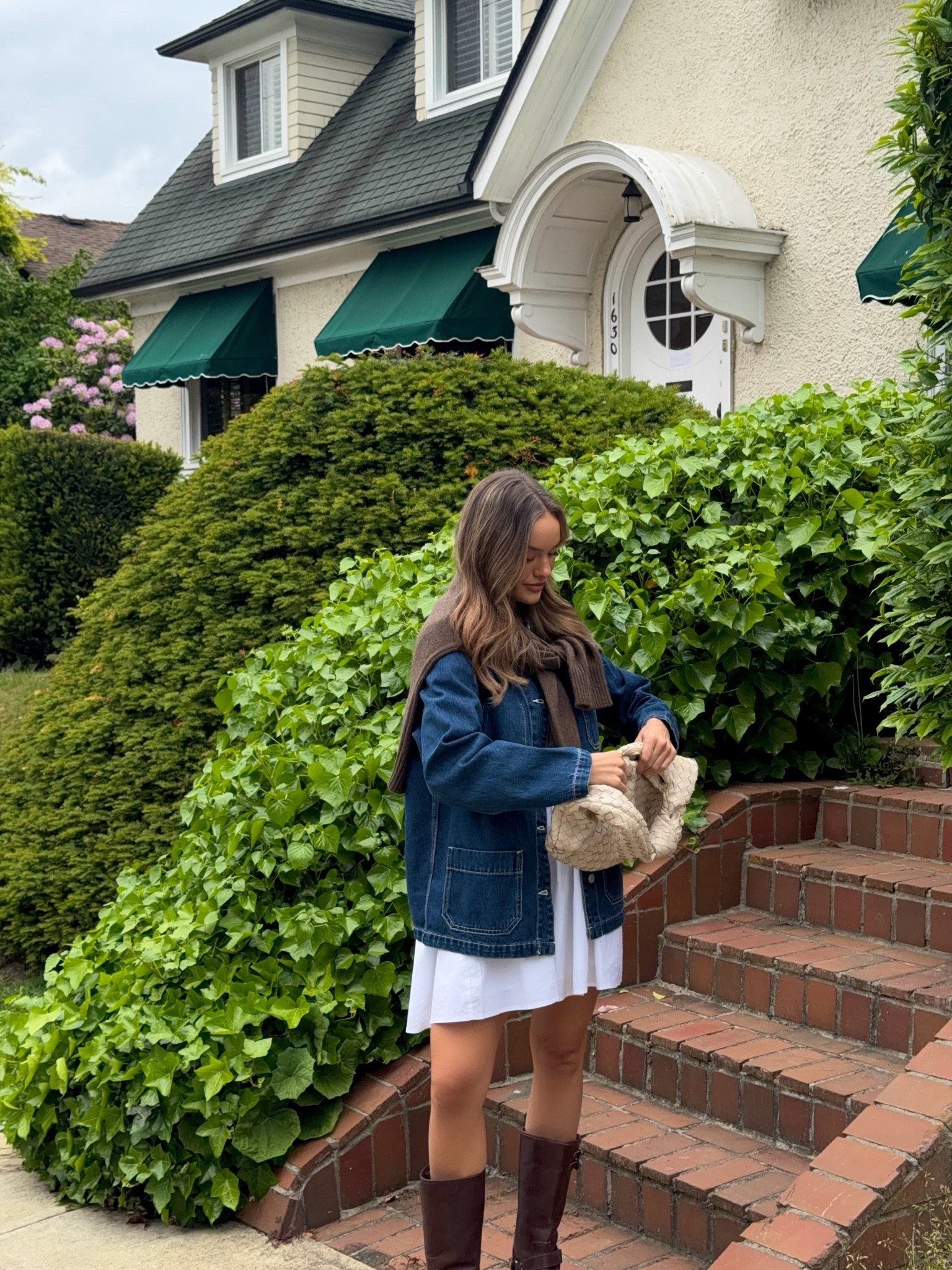 The best capsule pieces from @Quince  🤍 I’m obsessed with this Chore Jacket, I got her in a medium. Attaching my other favs I picked up below. #quincepartner