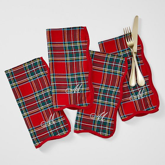 Scalloped Tartan Plaid Dinner Napkins, Set of 4, Red Tartan | Mark and Graham