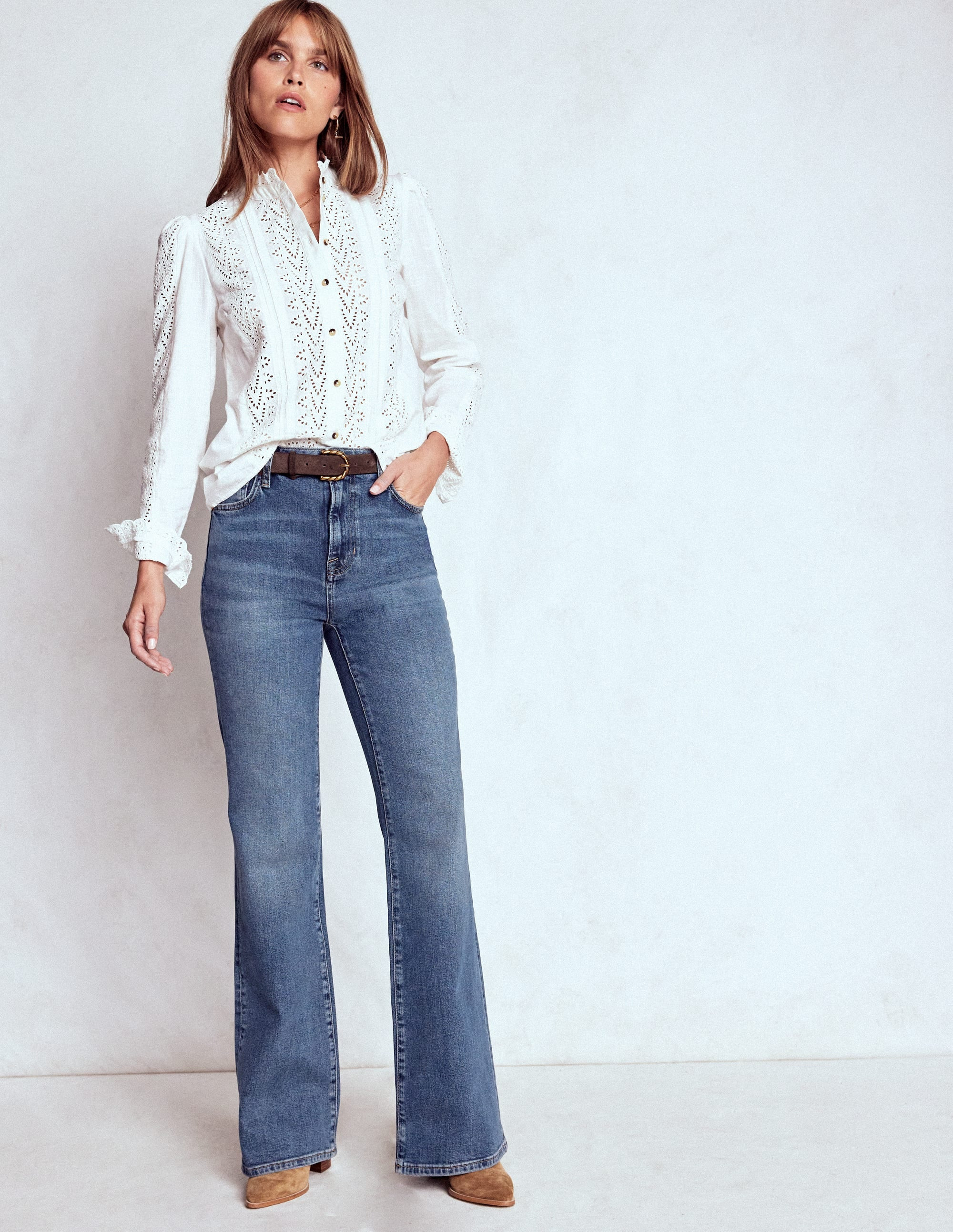 High Rise Fitted Flare Jeans-Mid Vintage | Boden (US)
