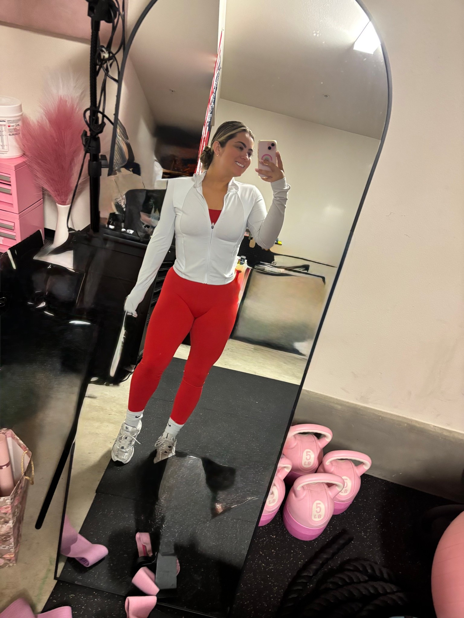 Workout leggings that are not see through and affordable, say less! 💁🏼‍♀️🍓 🍒  

#LTKStyleTip #LTKActive #LTKSaleAlert