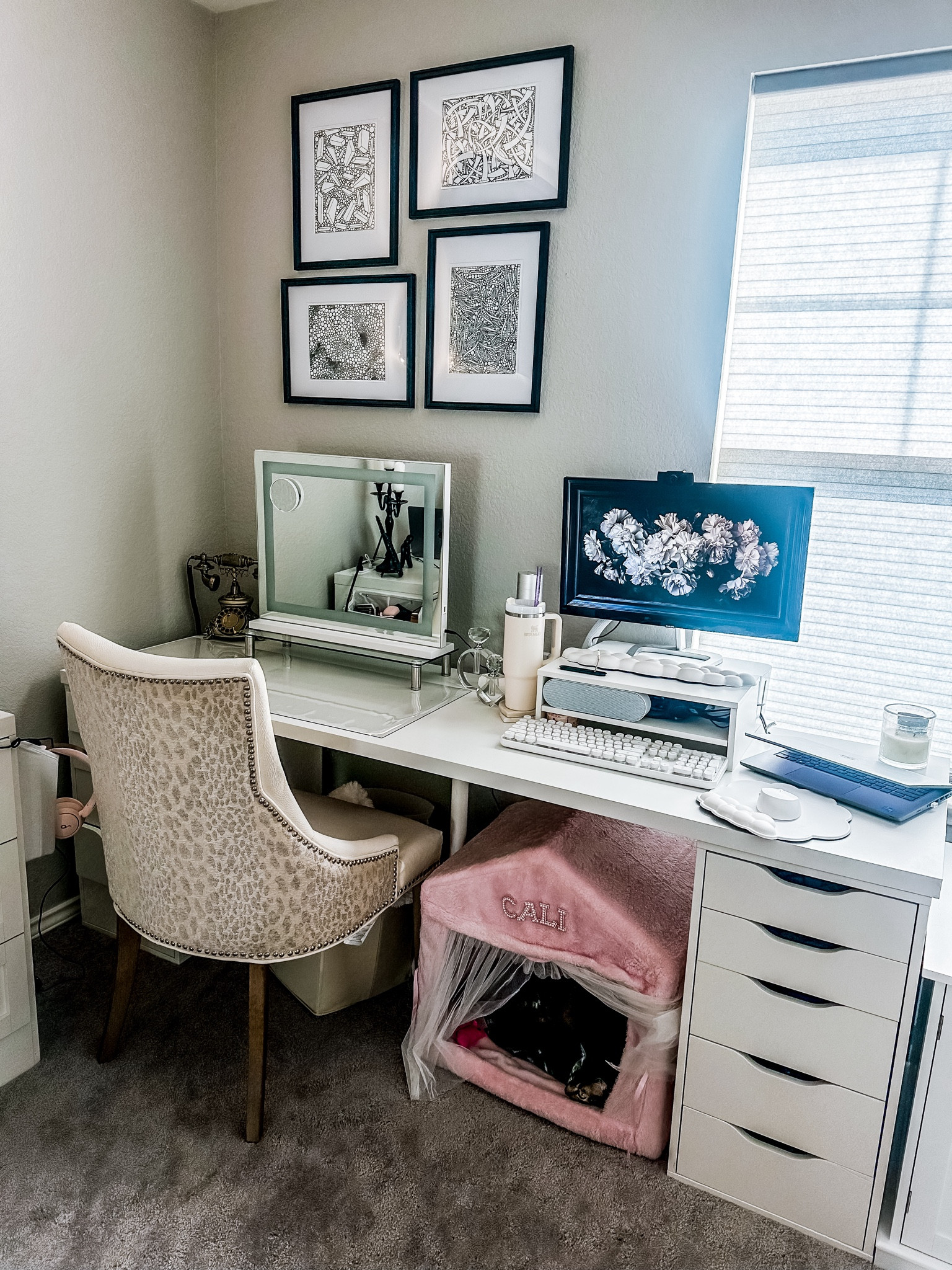 Desk vanity area
White desk
Home decor 


#LTKBeauty #LTKFamily #LTKHome