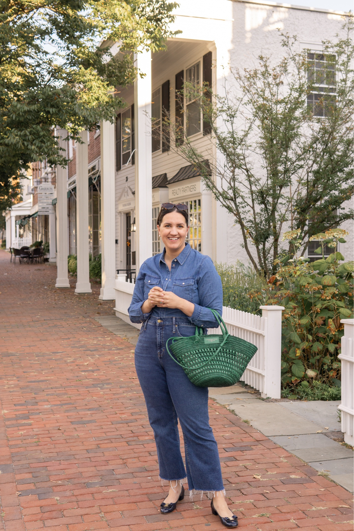 In today’s episode ✨

I’m wearing denim on denim for a little drive to Bedford, NY. It’s an effortless fall outfit and is so comfy during brunch. 💙

For outfit details, click the link in my profile or comment SHOP 🍂



#LTKMidsize #LTKSeasonal #LTKFindsUnder100