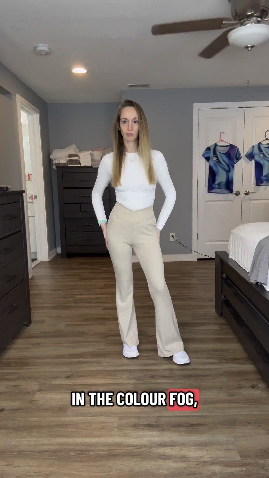 @Halara Halara High Waisted, Ribbed Knit, Crossover Flared Leggings in Fog | Elevated Basics Collection

These Halara crossover flared pants are the kind you put on and immediately feel snatched and put together.

The ribbed knit fabric is soft, stretchy, and comfortable like leggings, but the flared silhouette and crossover waistband make them look elevated and styled.

That crossover waist? So flattering — it cinches you in and smooths everything out without digging in or feeling tight.

The Fog color is the perfect neutral — easy to pair with literally anything and works for every season.

You can dress these up or down so easily:
wear them to work, out to dinner, running errands, travel days, or just everyday outfits.

Perfect for:
• business casual outfits
• dressing up comfy pieces
• everyday wear on repeat
• travel & airport outfits
• long days / all-day comfort
• dinner & drinks looks
• clean girl / minimal aesthetic
• flattering, snatched outfits

If you want pants that feel like leggings but look like a full outfit, these are it.

↓ Everything is linked!

#LTKActive #LTKTravel #LTKSeasonal