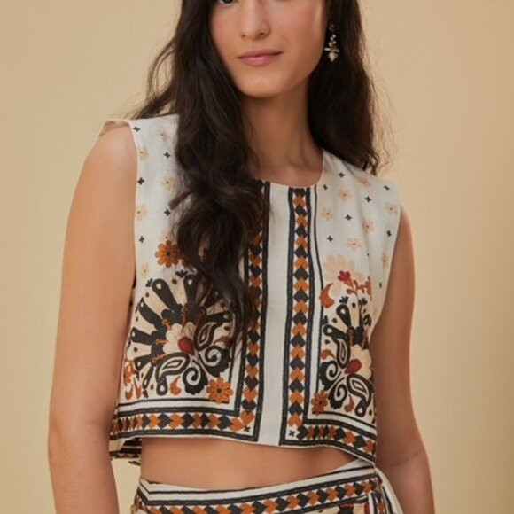 Farm Rio Flower Fan Tapestry Crop Top | Poshmark