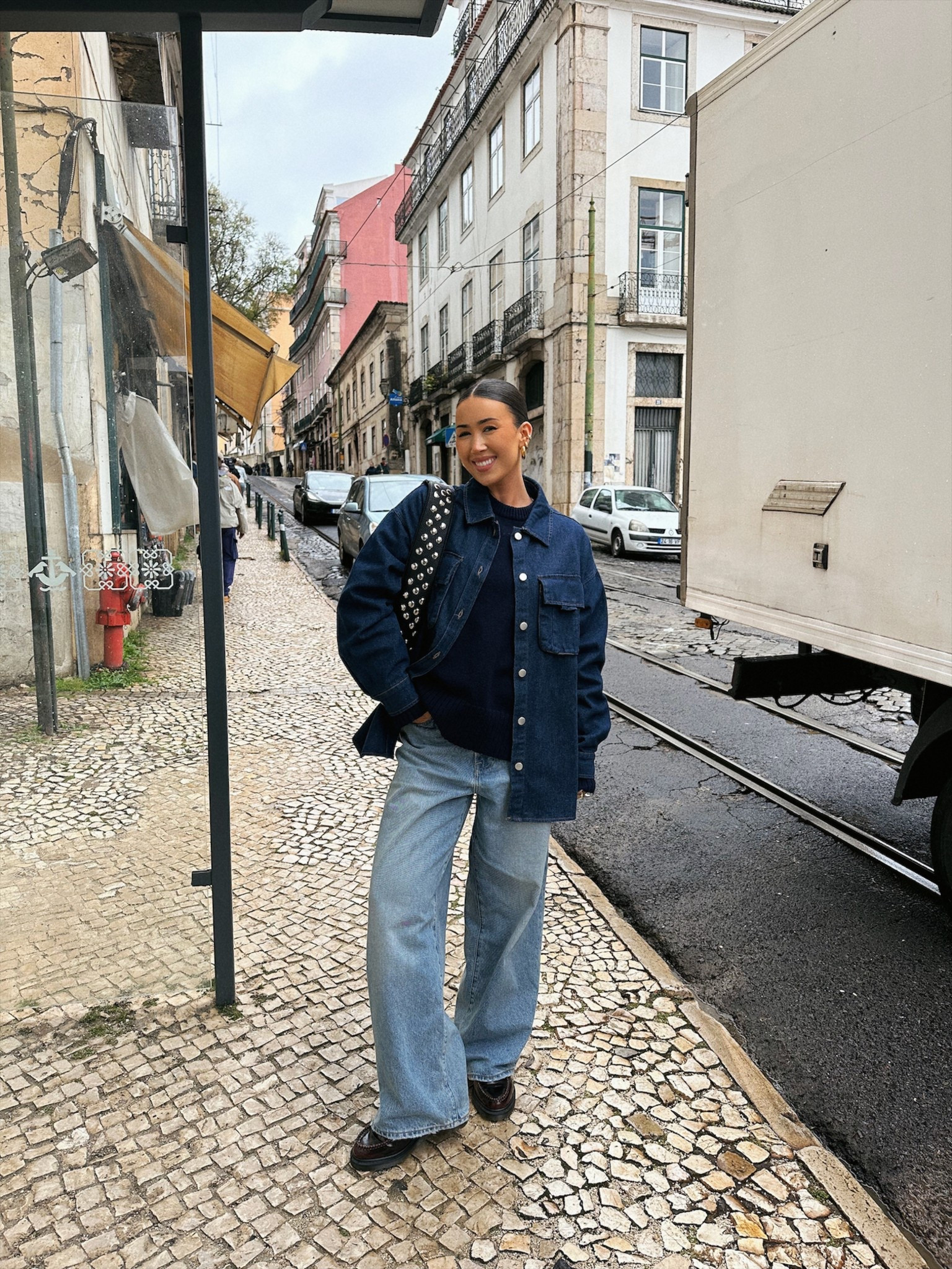 Casual outfit inspo 😍 #casualoutfit #denimondenim #baggyjeans #oversizedfit #baggyoutfit

#LTKShoeCrush #LTKStyleTip #LTKFindsUnder100