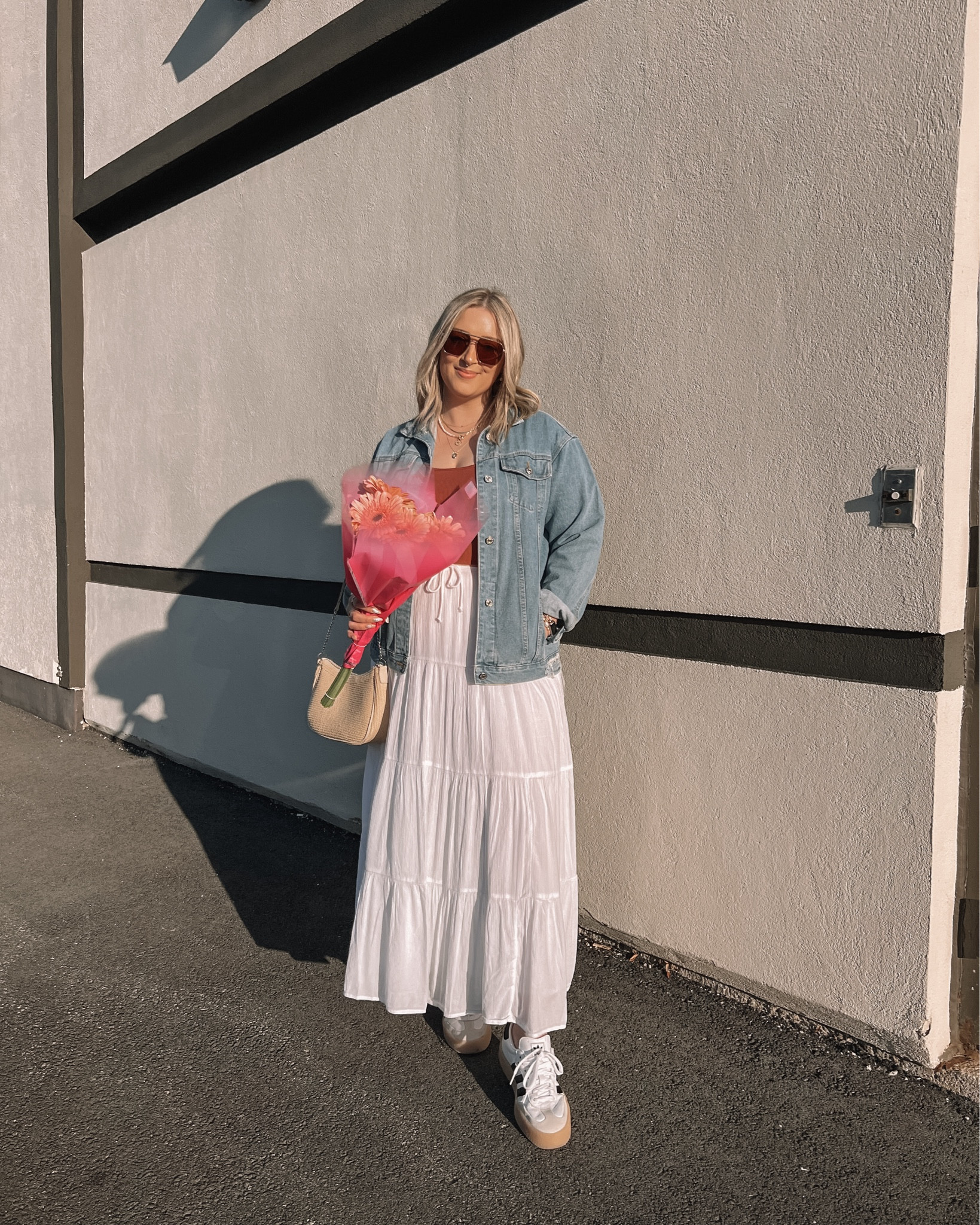 Midsize spring outfit - white tiered maxi skirt (L), tank top (M), Amazon denim jacket (M), adidas sambas

Spring fashion trends, midsize style


#LTKSeasonal #LTKmidsize #LTKstyletip