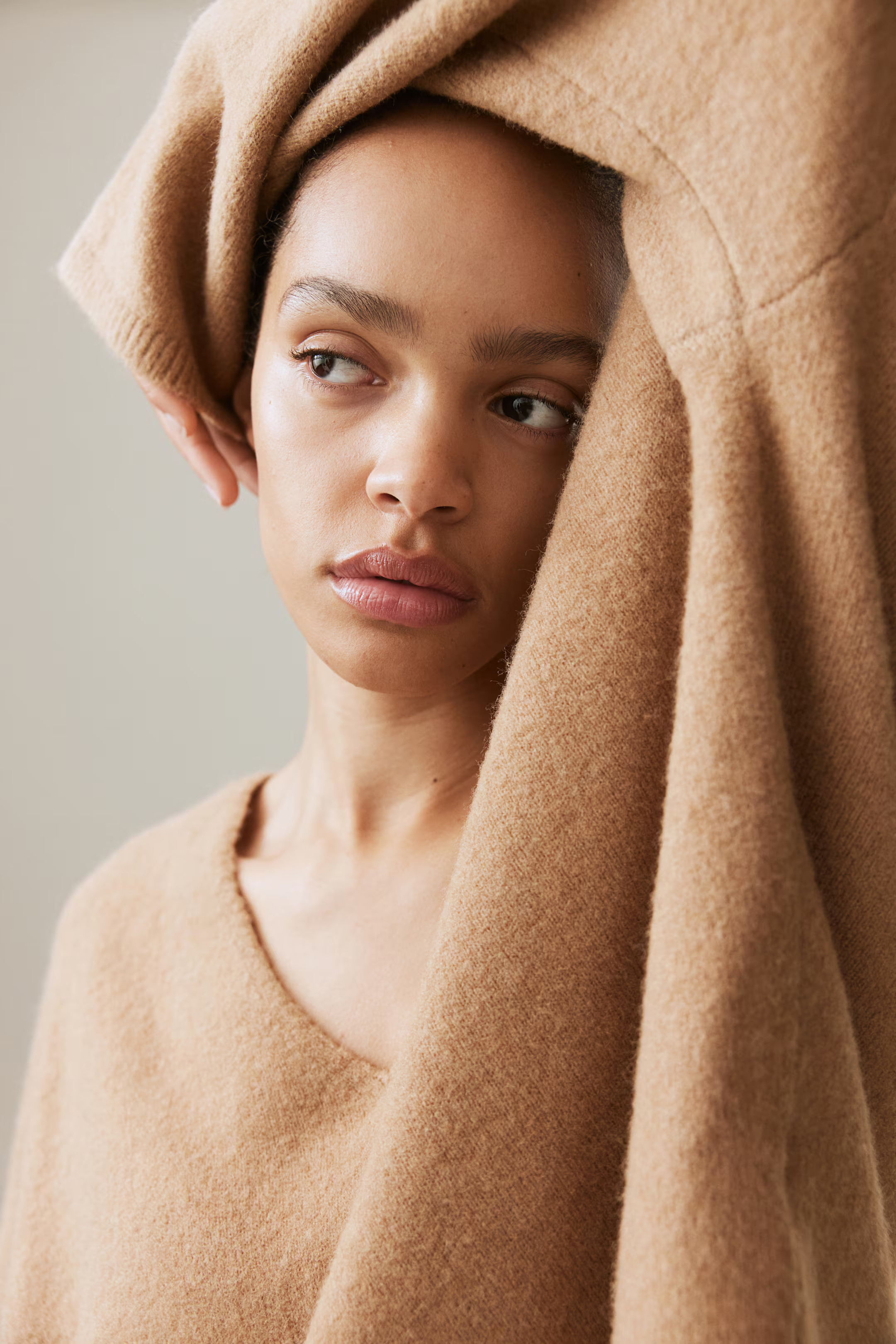 Fine-Knit V-Neck Sweater | H&M (US + CA)