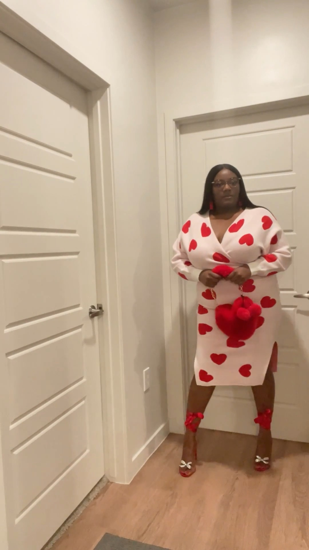 Valentine’s Day will be here sooner than you know it, you might as well get your look together now! I loved this sweater dress, the perfect amount of warmth in the winter time, perfect for the lover girls! 

#LTKHoliday #LTKgrwm #LTKMidsize