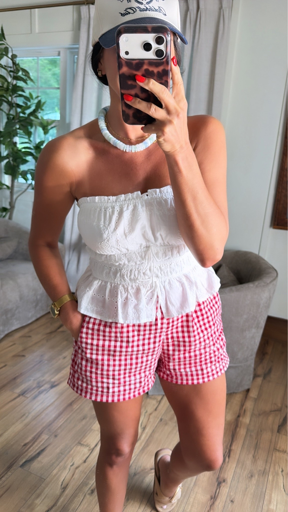 The Target top is 40% OFF and too cute to pass up 🤍 I love the eyelet details and flattering peplum fit! Paired it with my favorite Amazon gingham shorts for the cutest summer look.

Outfit Details:
• Top: Target (40% OFF!)
• Shorts: Amazon

Wearing Size XS.
5’3” for reference.

#targetstyle #targetfinds #targetsale #amazonfashion #summerstyle #affordablefashion #ltkstyle #redwhiteandblue