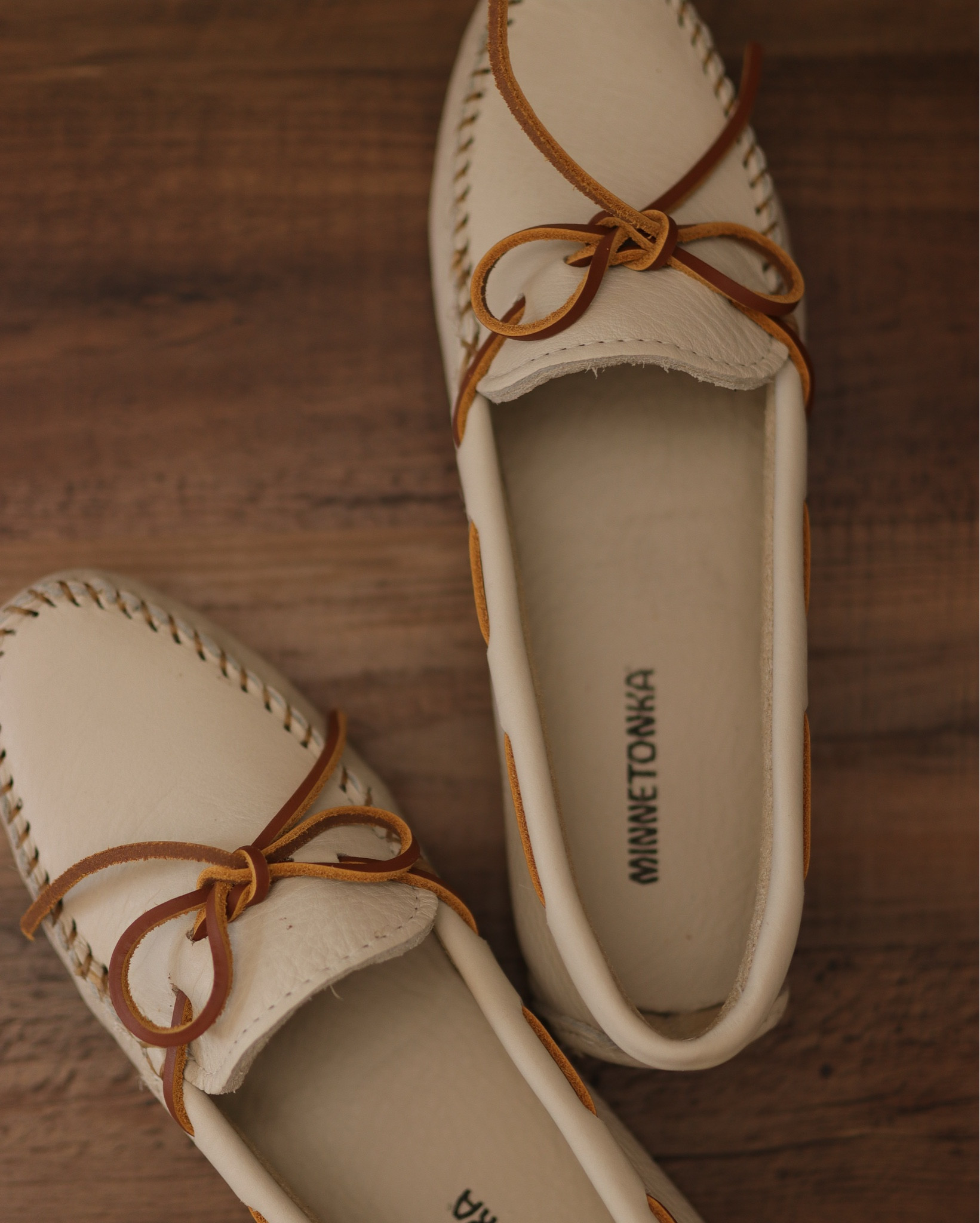 Remember Minnetonkas?! So nostalgic and glad I got a new pair! 