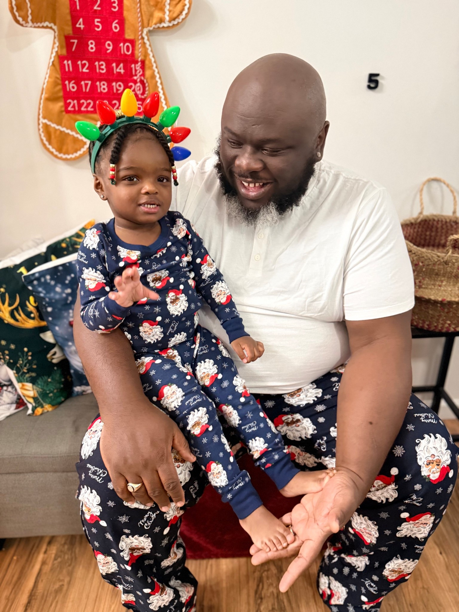 🚨 TODAY is the LAST day to order Christmas pajamas and get them by Christmas Eve 🎄
Express shipping is $25+ and some sizes are already selling out, but I linked ALL of our favorite Christmas pajamas on my LTK so you can grab what’s still available before it’s too late!

#christmaspajamas #lastminutechristmas #christmasevepjs #holidaypjs #familypajamas #matchingpjs #christmascozy #holidayready #LTKholiday #LTKfamily #LTKfashion #LTKkids #LTKfinds #LTKsale #shoppingfavorites #onlineshopping #christmasshopping #ShoppingWithPriiincesss #Atlantamom #AtlantaCreator #Atlantacontentcreators

#LTKHoliday #LTKSaleAlert #LTKGiftGuide