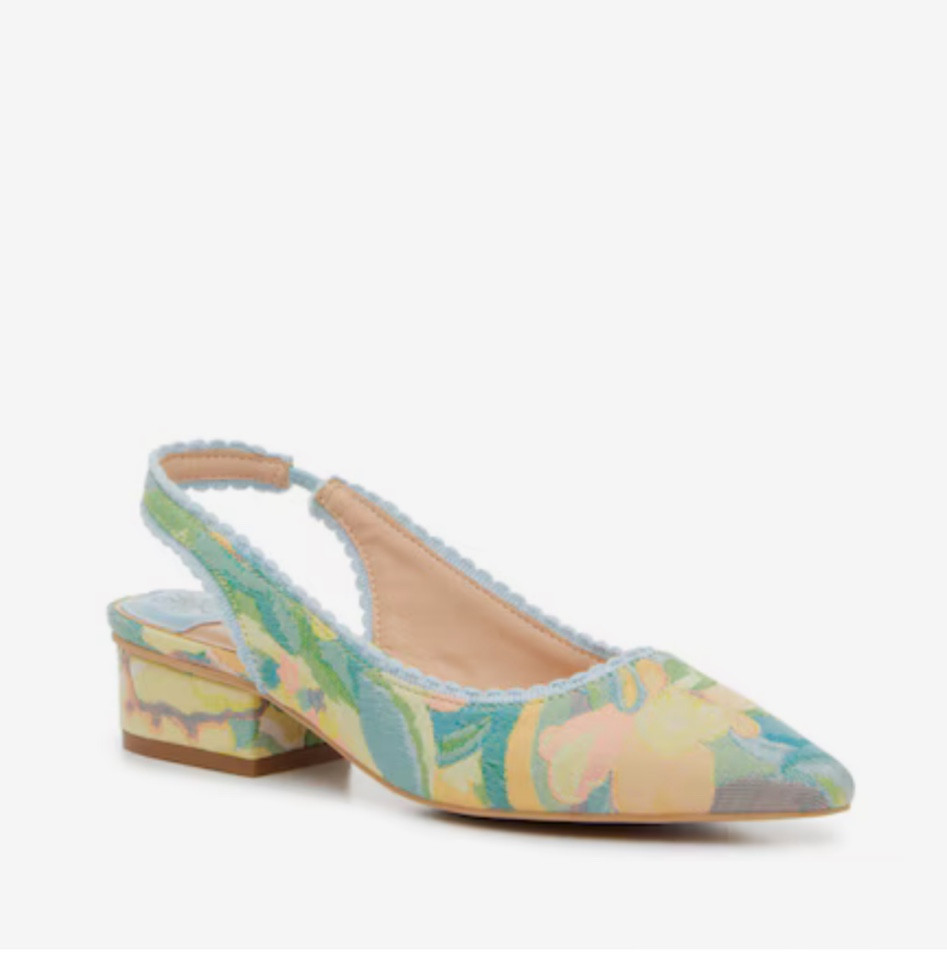 Where are my preppy (aka classic) girls at?!! These are maybe the cutest shoes i’ve ever seen! Amazing for HOC Springs (but I think i’m going to get them too!)! On sale for $54 🤩

#weddingshoes #flats #springshoes #hocspring #hocautumn

#LTKstyletip #LTKshoecrush #LTKfindsunder50