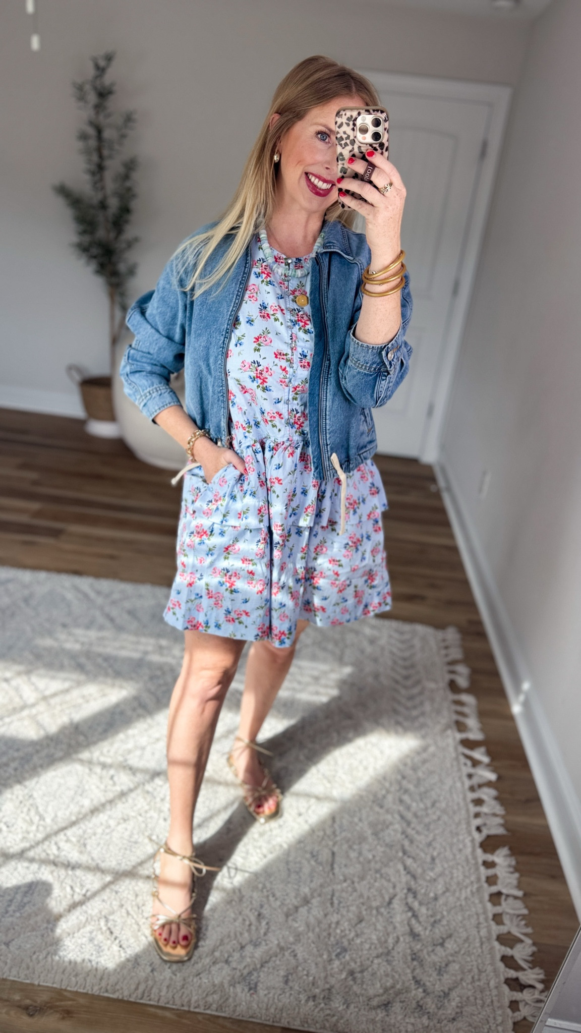 Daily try on, Walmart outfit, Walmart fashion, Walmart try on, free assembly, floral dress 


Small in both

#LTKootd #LTKgrwm