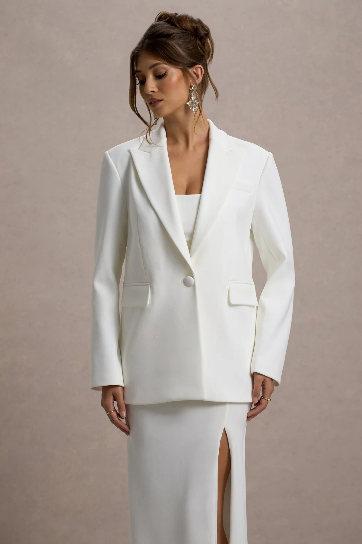 Urban | White Plunge-Neck Boxy Oversized Blazer | Club L London