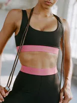 Smooth Scoop BraHeart Icon | Outdoor Voices