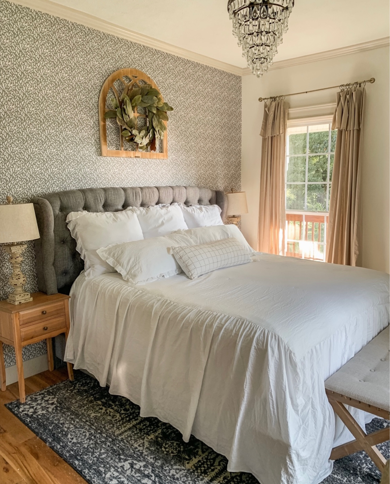 Social media is never what it seems— I love sharing pretty pictures of my house, but guess what? My bed hasn’t been made like this since last year 😆 all of those pillows are currently shoved in a corner of our room. When thinking about what to post tonight, I realized I hadn’t posted our bedroom in a while but it’s definitely not picture ready right now and I’m not sure when it will be again 😅 

I can’t ever catch up on laundry, there are always toys everywhere, and with the amount of pets we have, I would need to vacuum daily to keep up with the fur. Don’t compare yourself to what you see on social media— just remember what’s actually going on behind the scenes 🤪 

#LTKhome