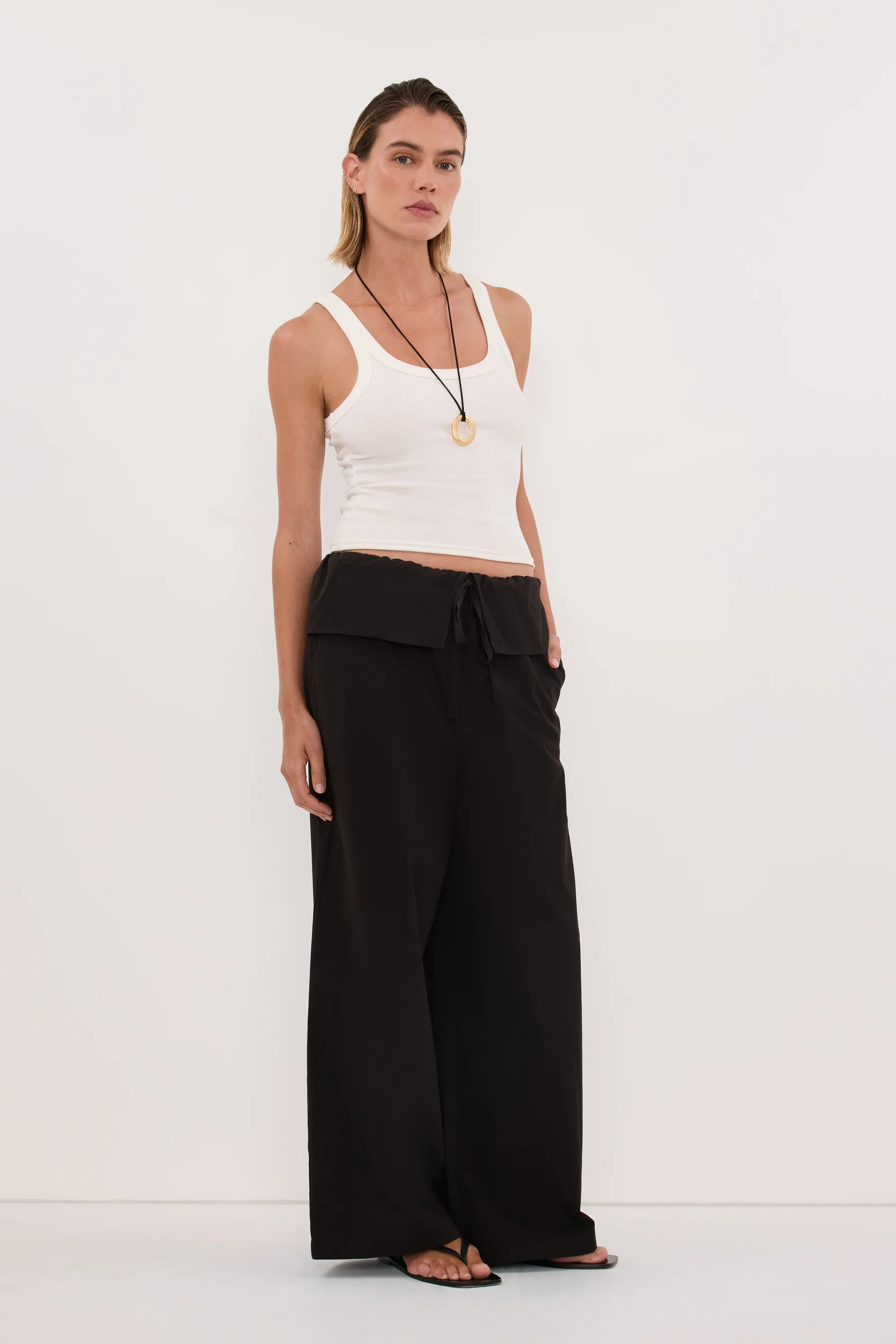 BENTLEE BLACK POPLIN FISHERMAN PANT | DISSH