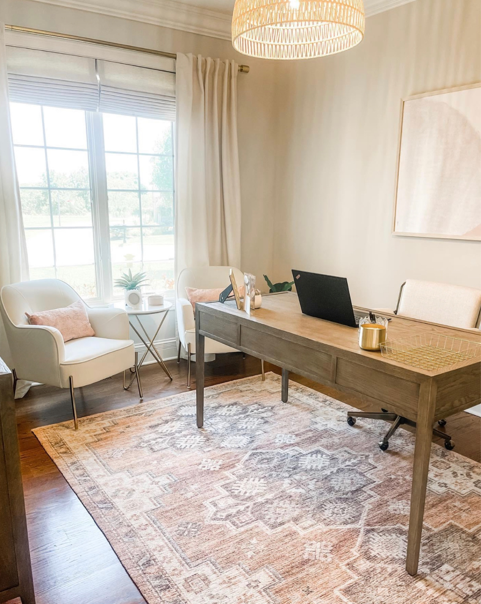 Blush pink, feminine office. ✨

#LTKhome