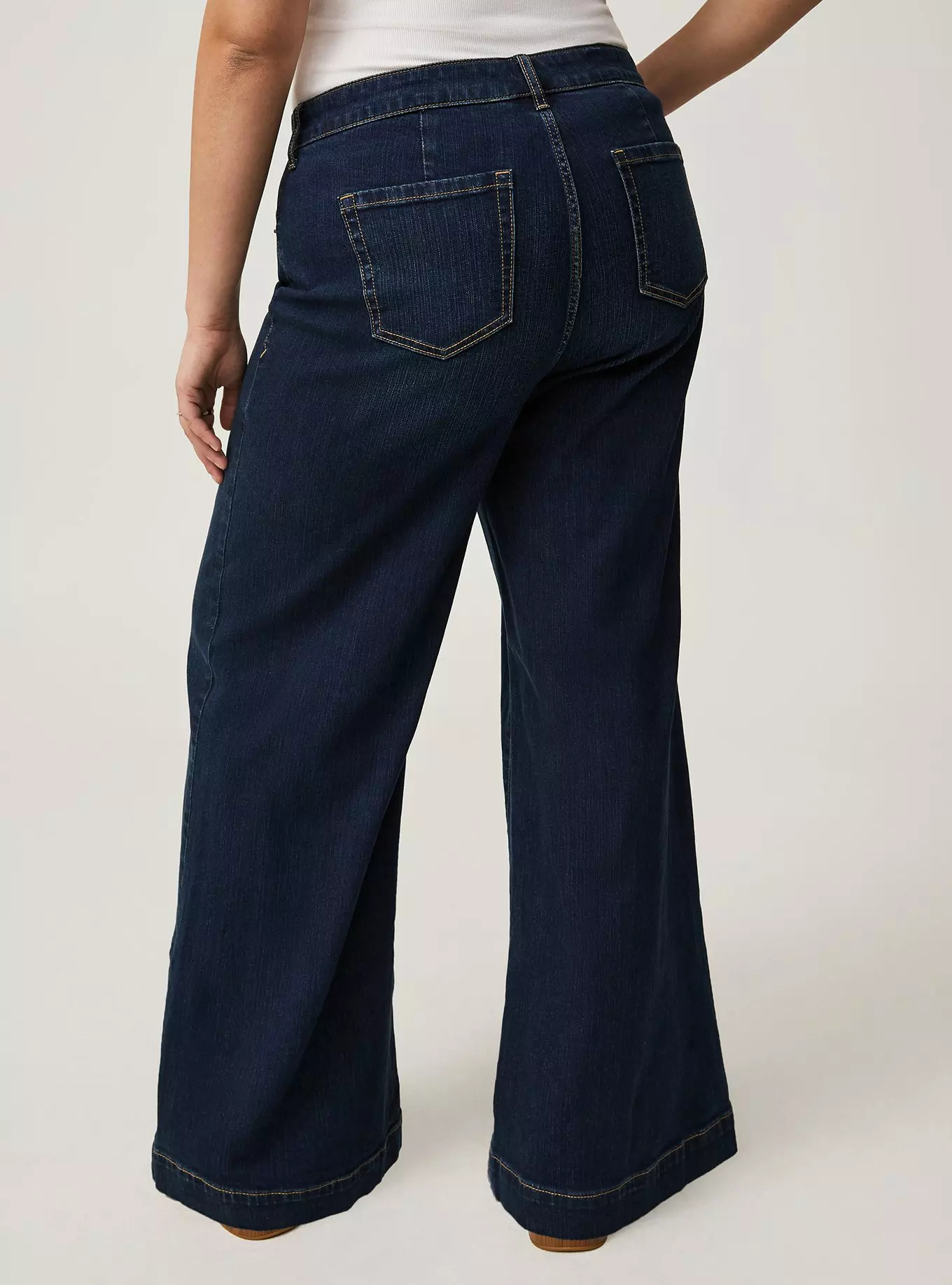 High-Rise Wide Leg Jean | Torrid (US & Canada)