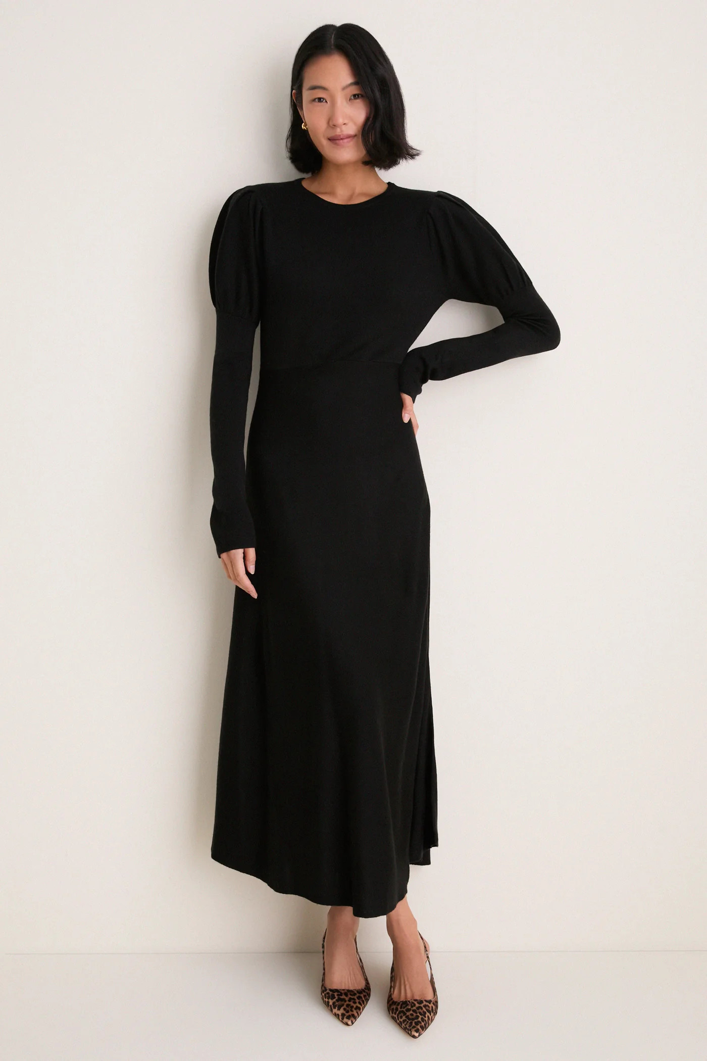 Black Brielle Sweater Dress | Tuckernuck (US)