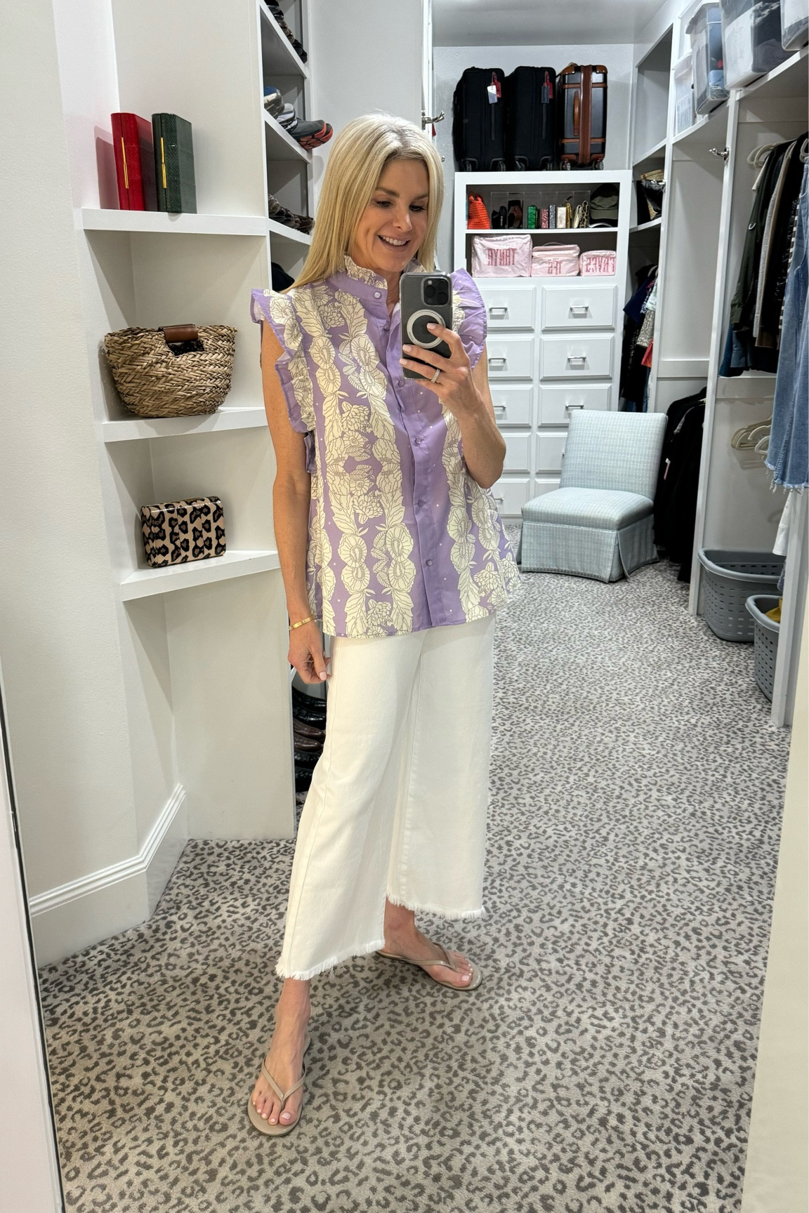 Love this combo for spring! Size M top. Jeans fit TTS  

#LTKSeasonal #LTKfindsunder100 #LTKstyletip