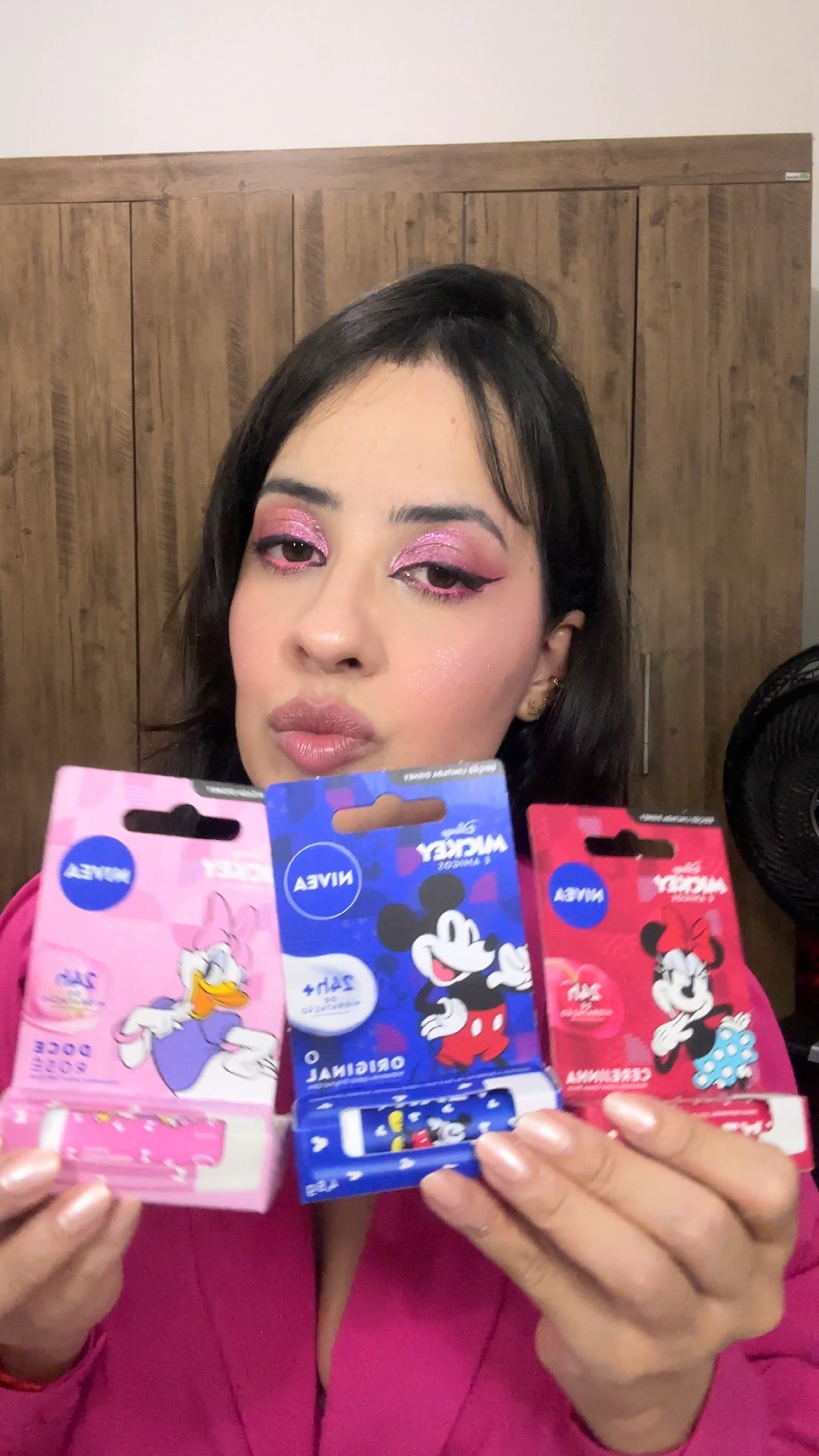 Balm da coleção da Disney! 
Mickey: Transparente 
Minnie: Cerejinha
Margarida: Doce Rose
Coleção limitada

#LTKsale #LTKbeauty #LTKbrasil