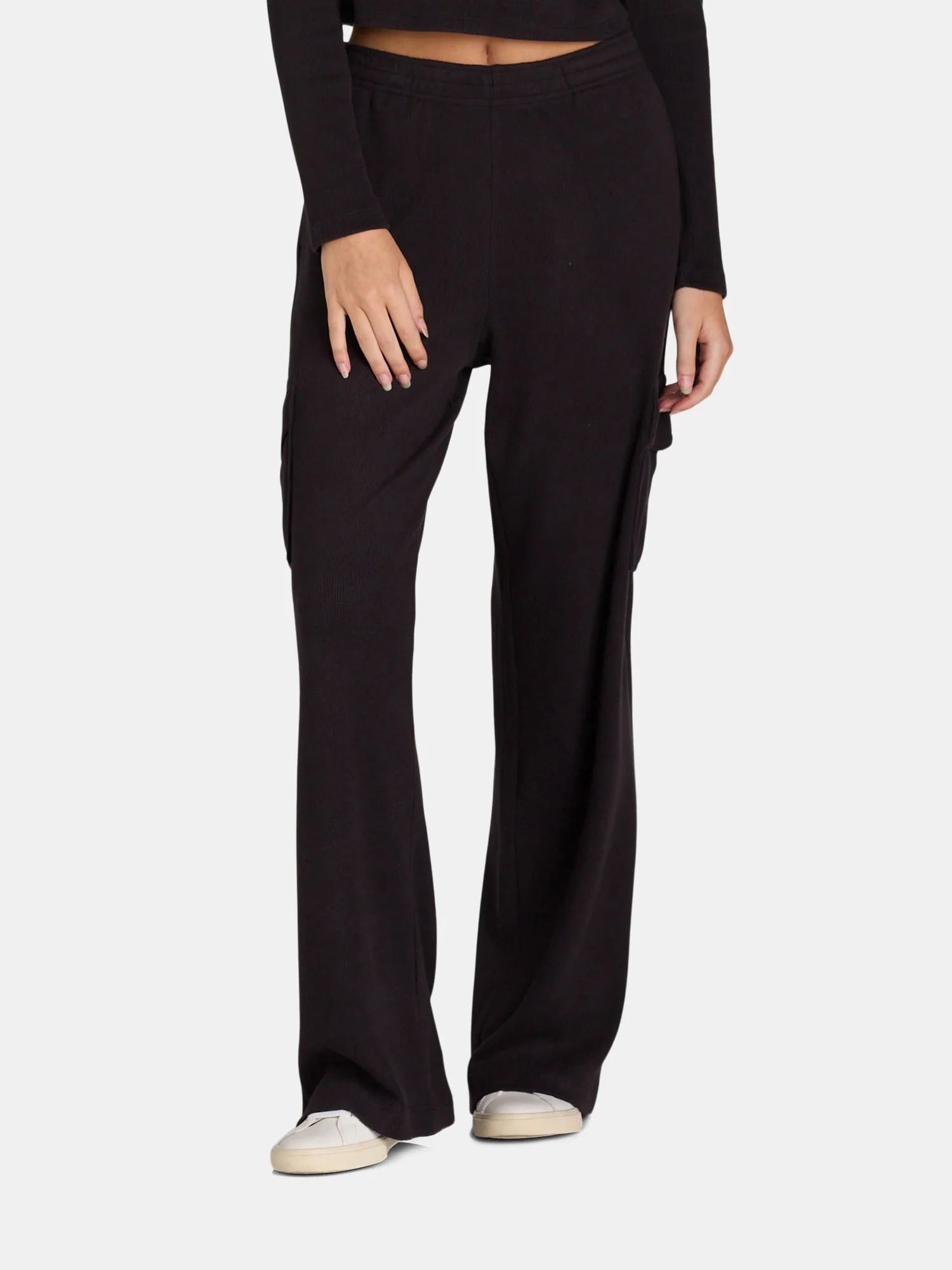 No Boundaries Brushed Knit Waffle Cargo Sleep Pants, 31” Inseam, Women’s and Women's Plus | Walmart (US)