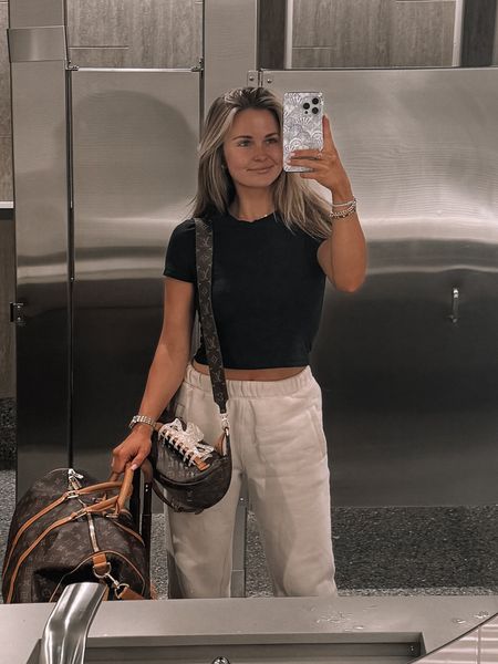 Travel ootd! Spring and summer comfrey travel outfitters! My favorite Abercrombie cropped tee and women’s joggers! @shealeighmills

#LTKSeasonal #LTKtravel #LTKFestival
