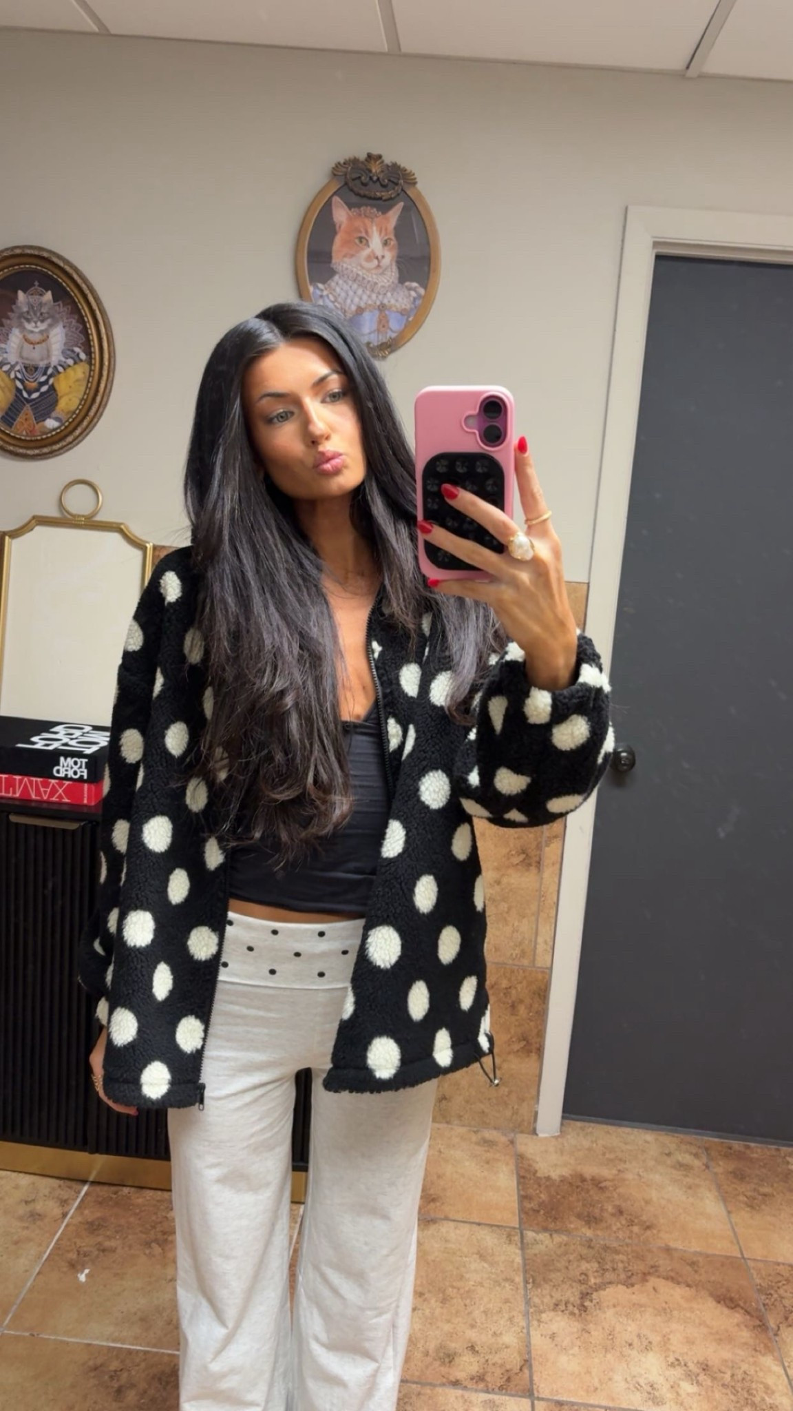 Content day fit 🔗

#LTKgrwm #LTKvlog #LTKootd