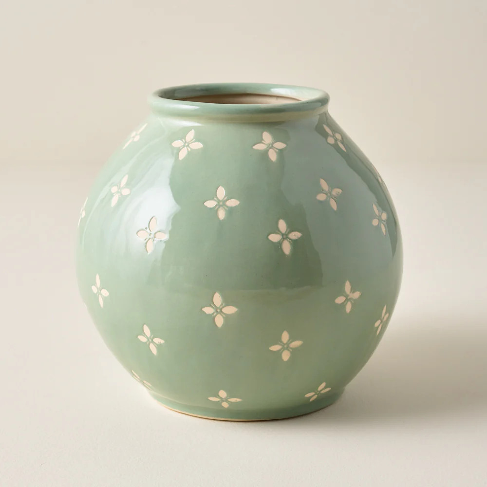 Green and White Luna Vase | Magnolia