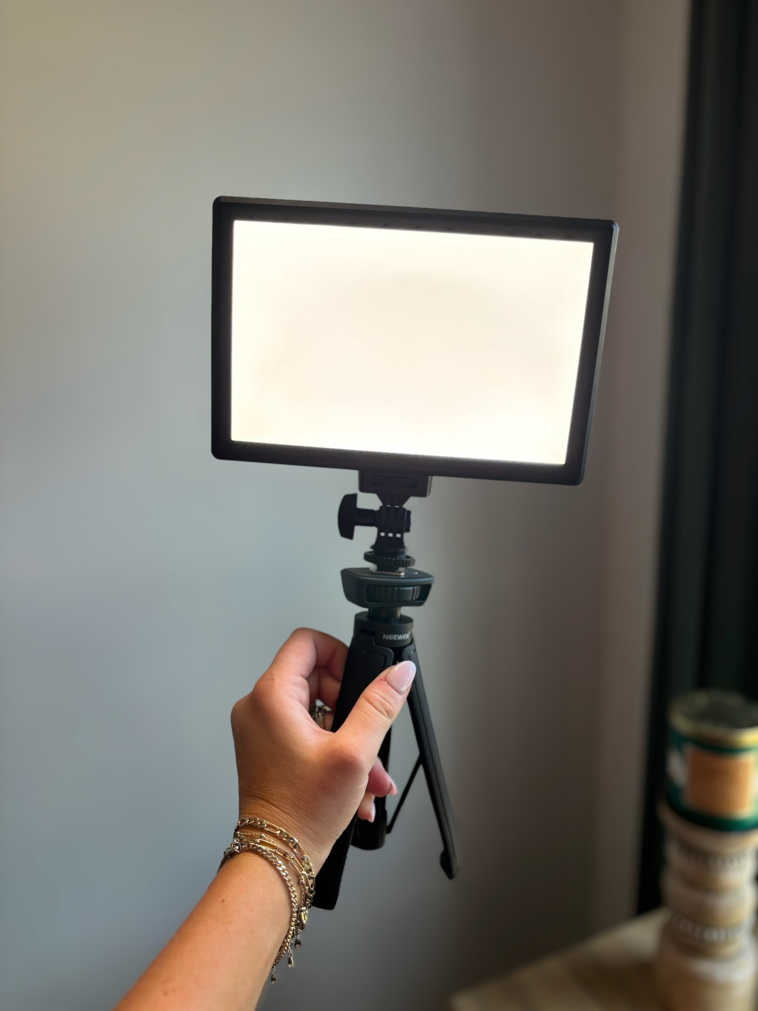 This is the light I use to help with filming! 

 