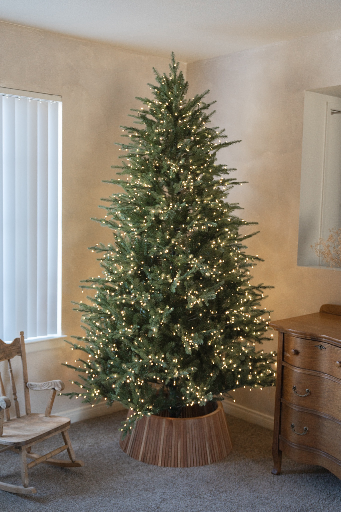 VIRAL Twinkling tree is in stock! Grab one before their gone again 🎄✨ 

#LTKSeasonal #LTKHoliday #LTKHome